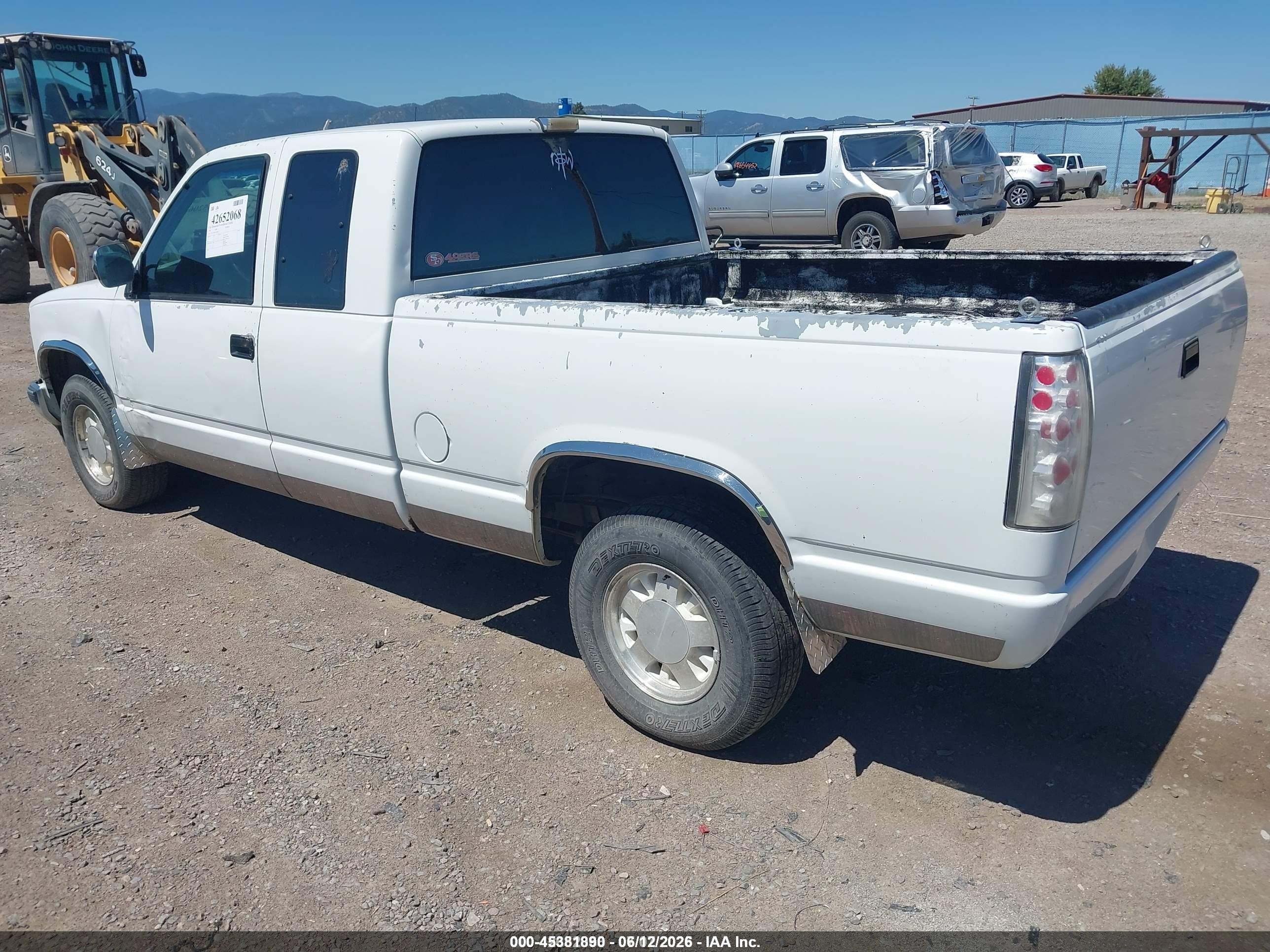 1992 Gmc Sierra C1500 White vin: 2GTEC19K2N1503838