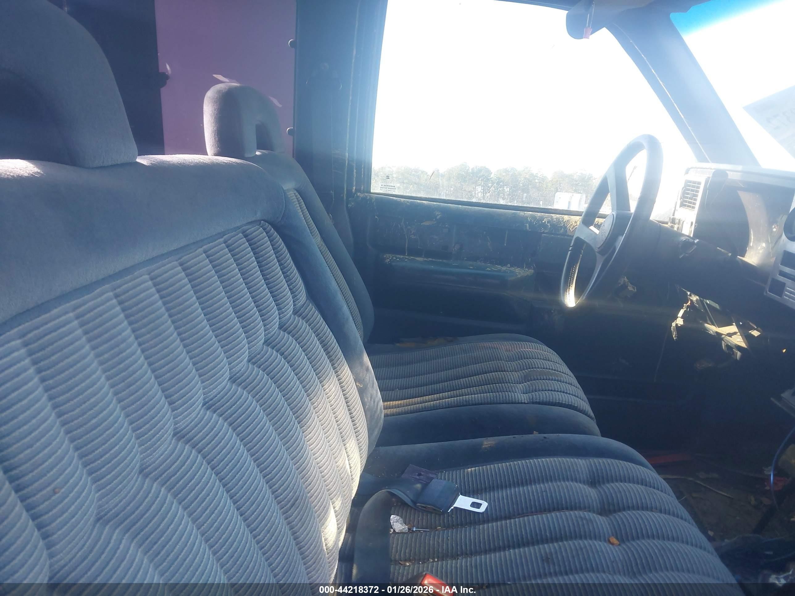 1989 Gmc Sierra C1500 Gray vin: 2GTEC19K6K1536529