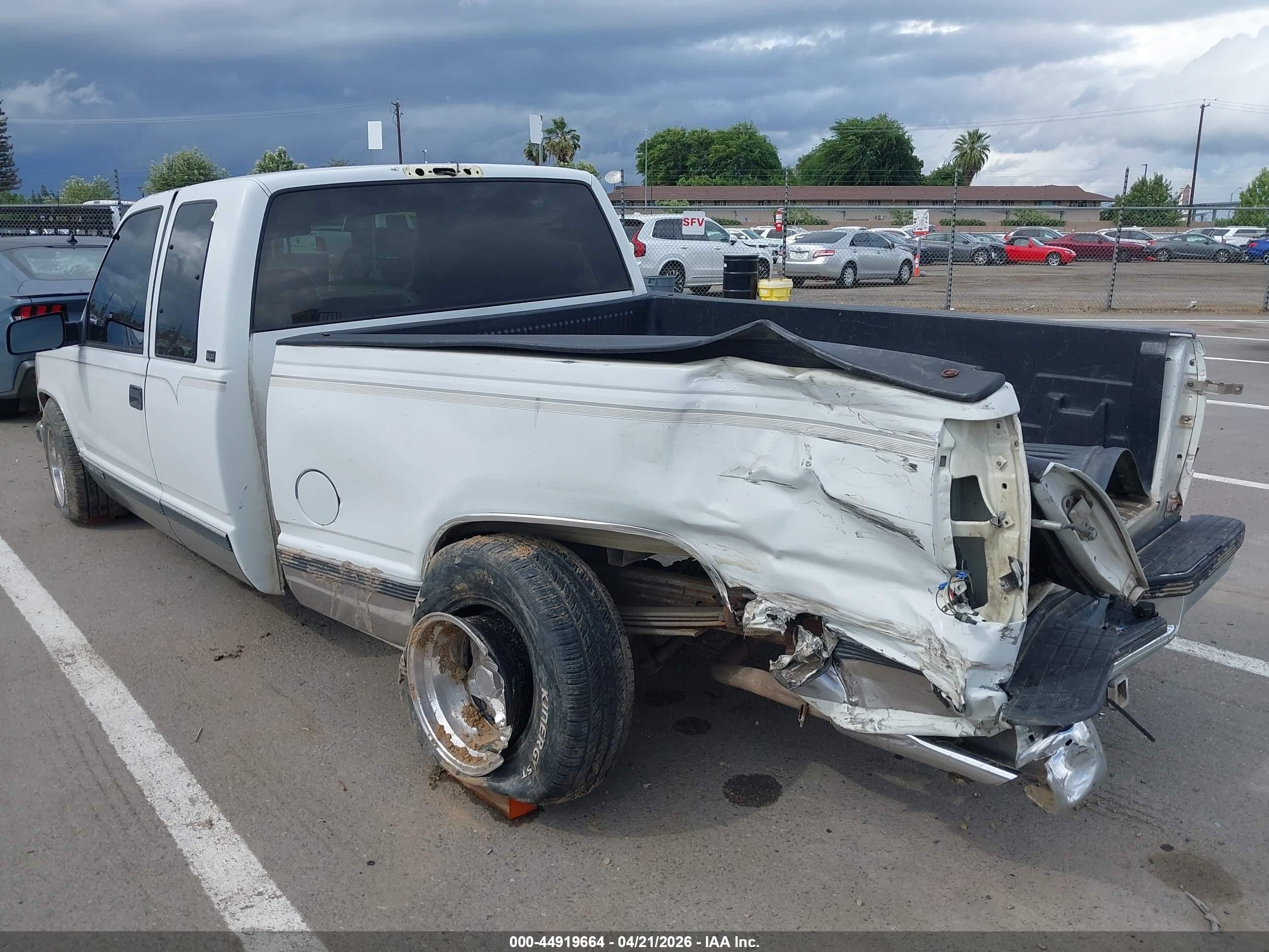 1995 Gmc Sierra C1500 White vin: 2GTEC19K7S1501210