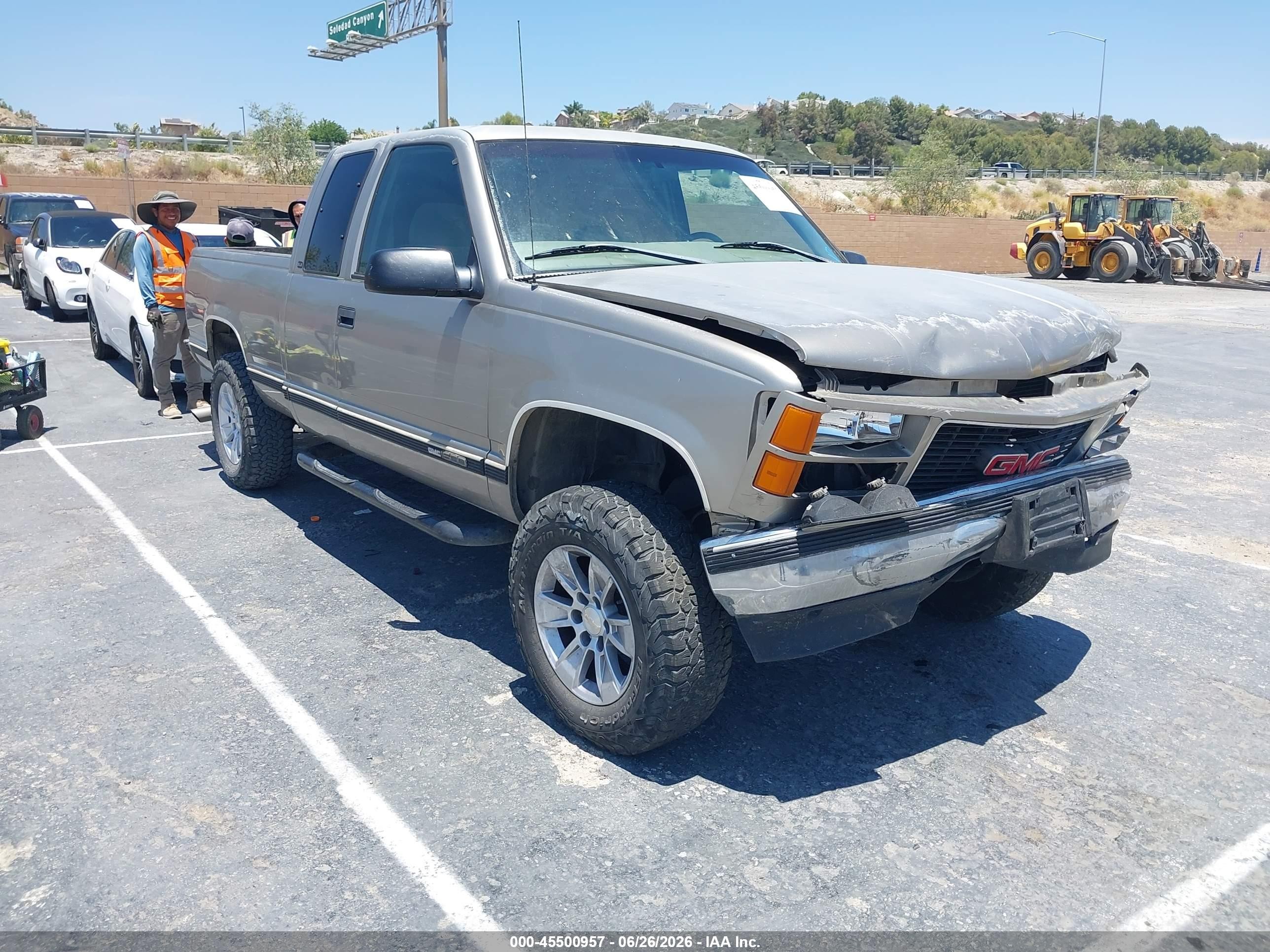 2GTEC19M0W1533102