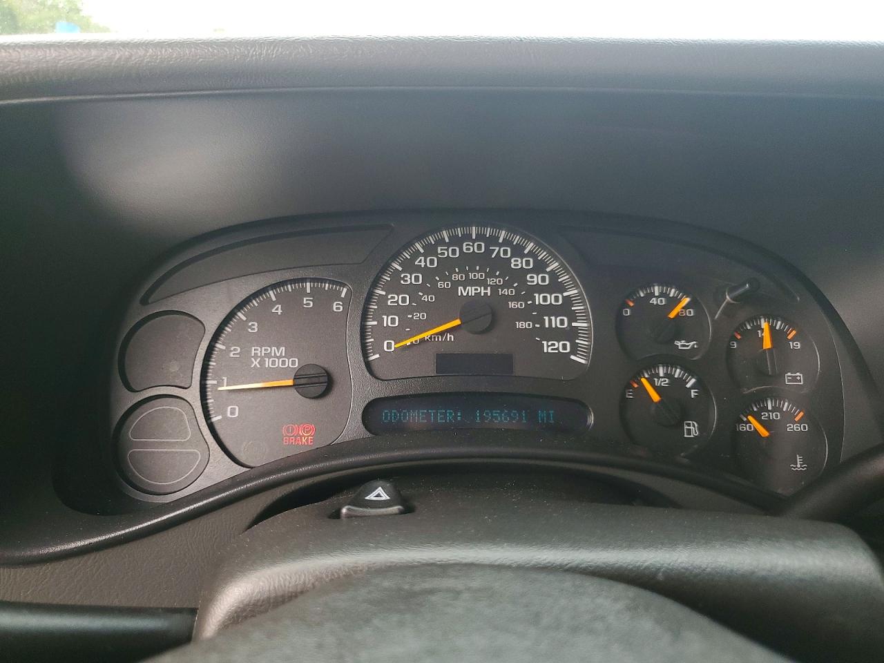 2004 Gmc New Sierra C1500 Red vin: 2GTEC19N241396783