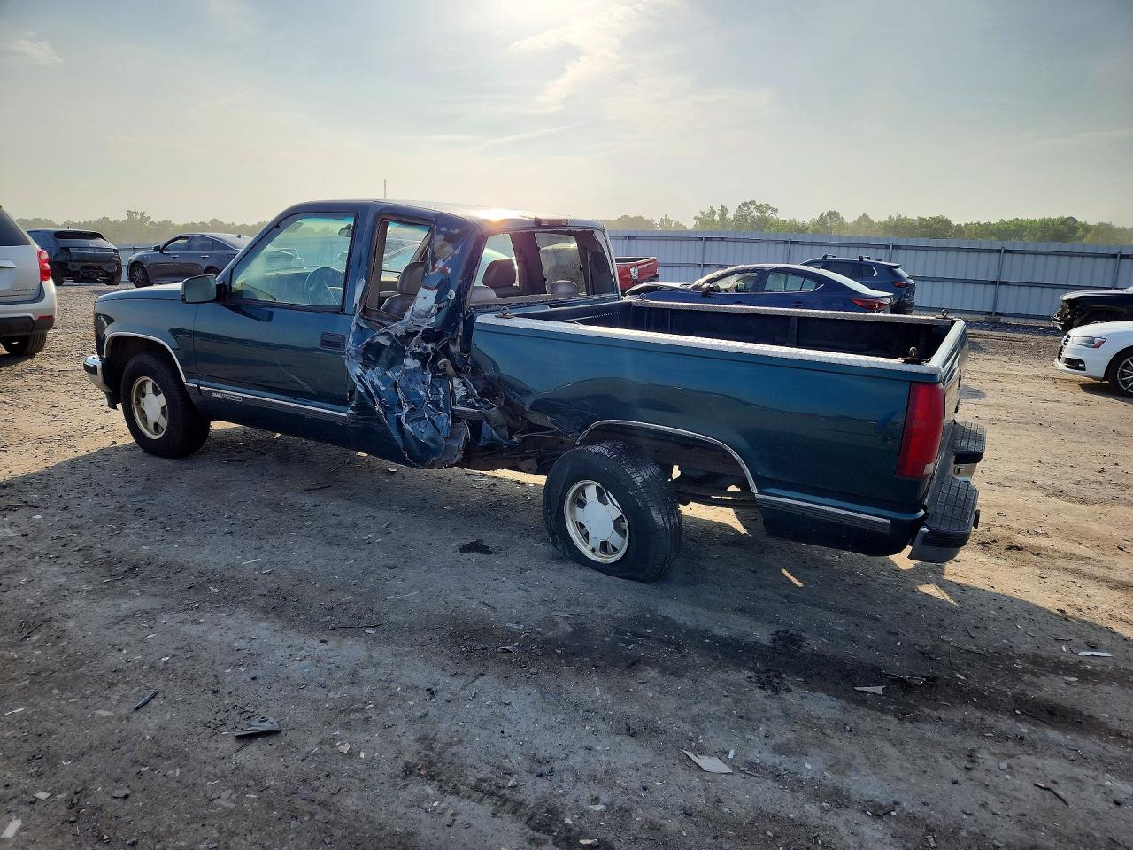 1996 Gmc Sierra C1500 Green vin: 2GTEC19R1T1531916