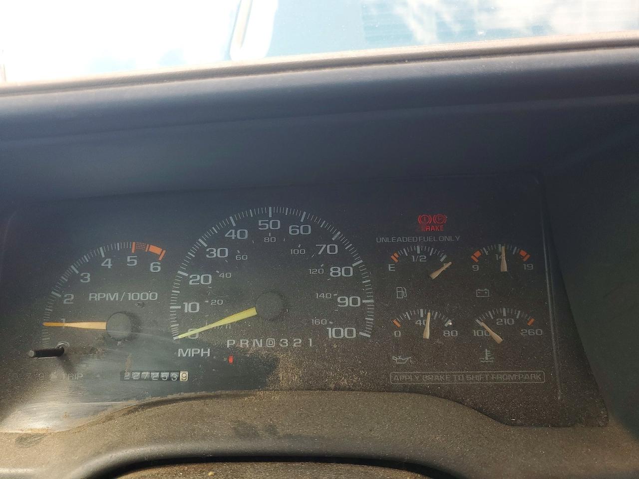 1996 Gmc Sierra C1500 Green vin: 2GTEC19R1T1531916