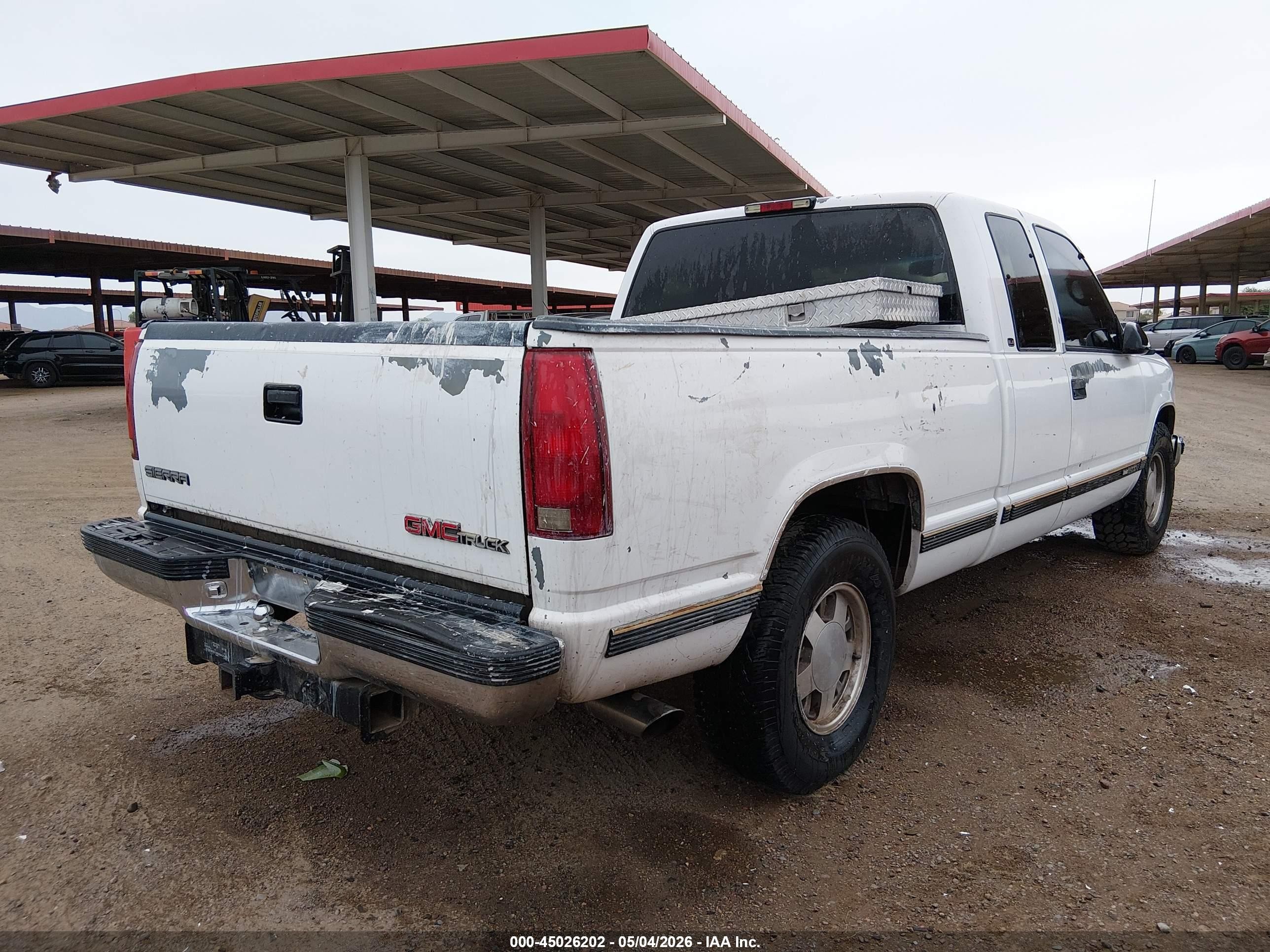 1997 Gmc Sierra 1500 Sl Wideside White vin: 2GTEC19R4V1538216