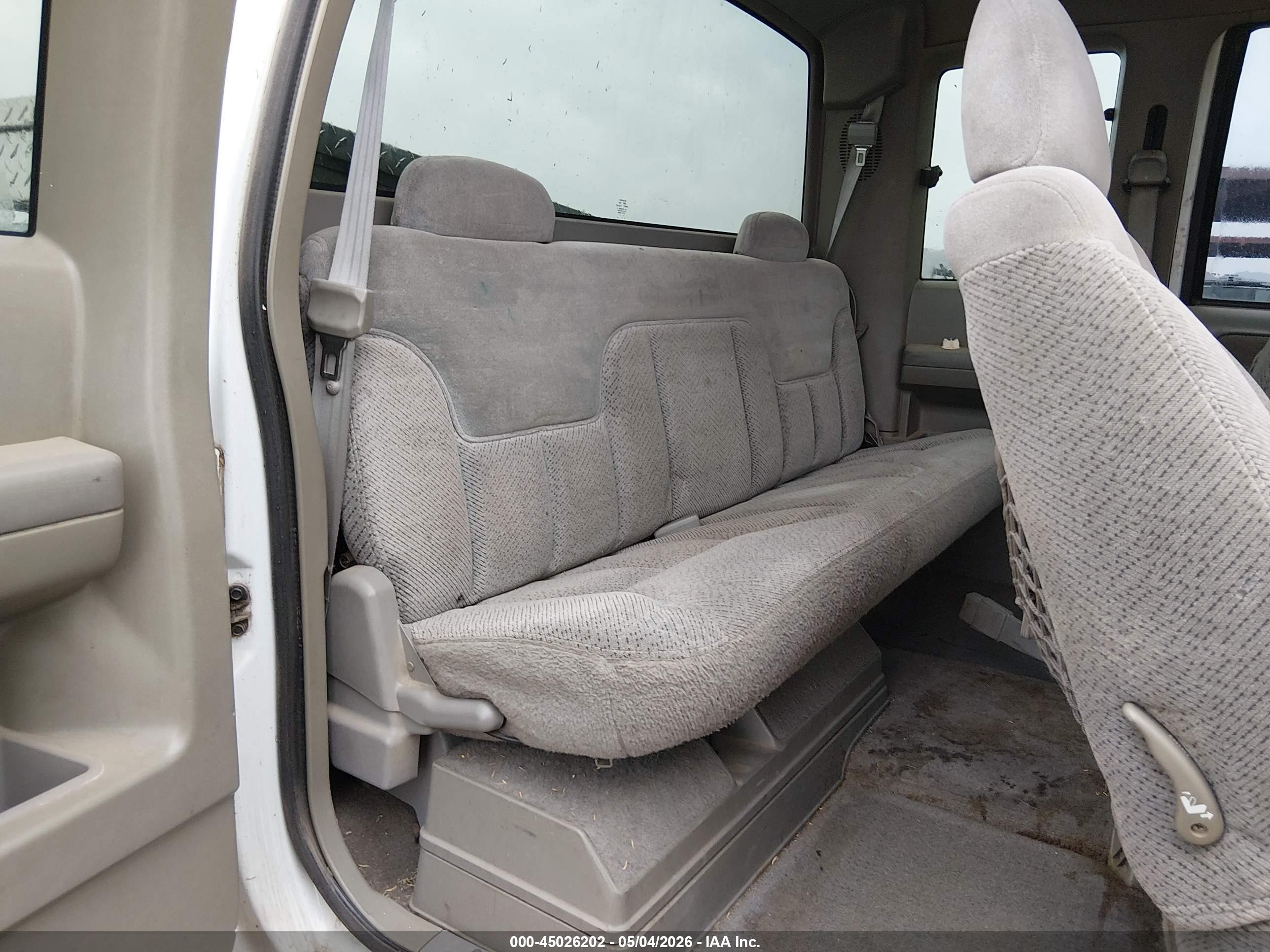1997 Gmc Sierra 1500 Sl Wideside White vin: 2GTEC19R4V1538216