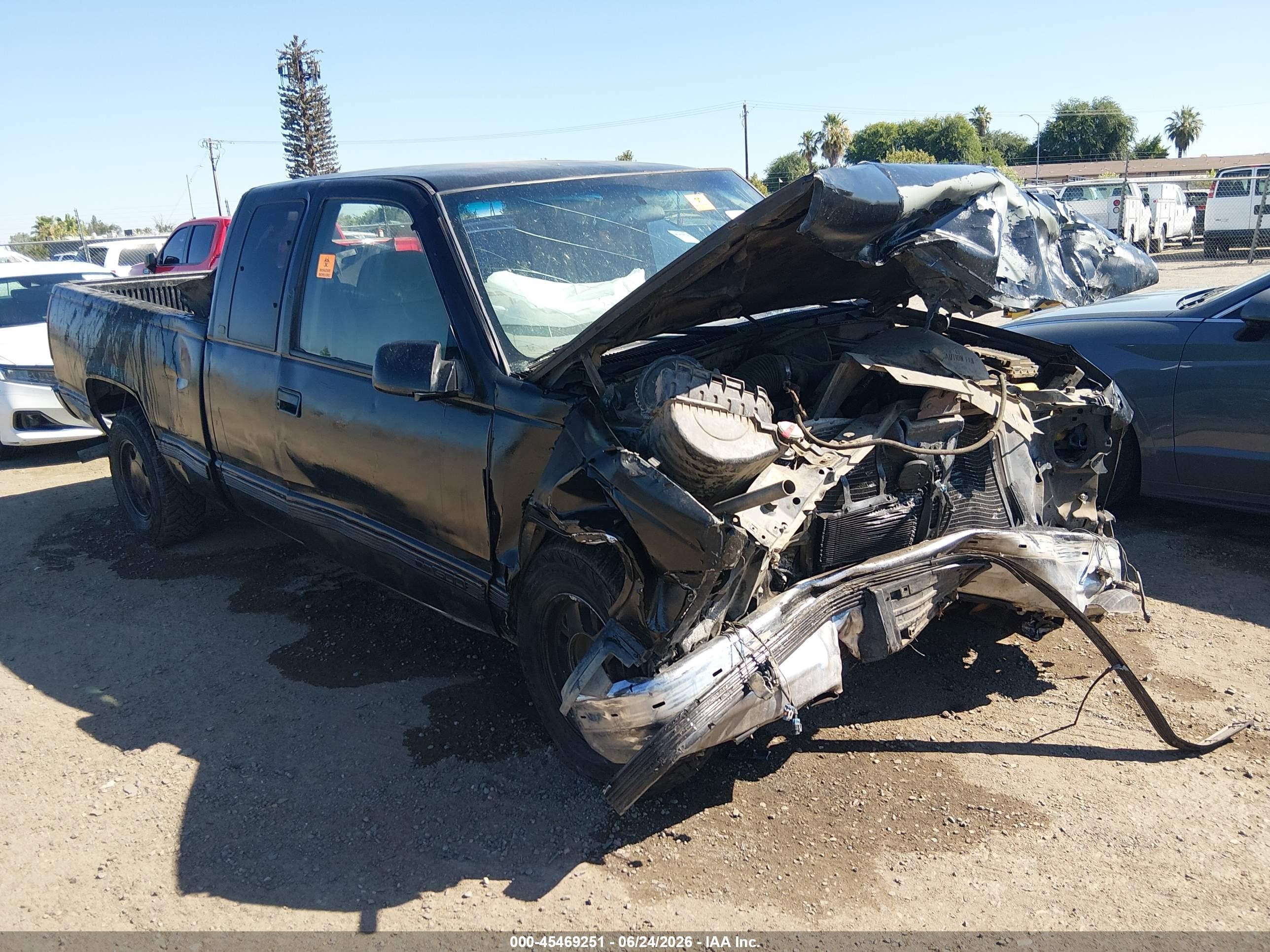 1998 Gmc Sierra 1500 Sl Wideside Black vin: 2GTEC19R6W1548781