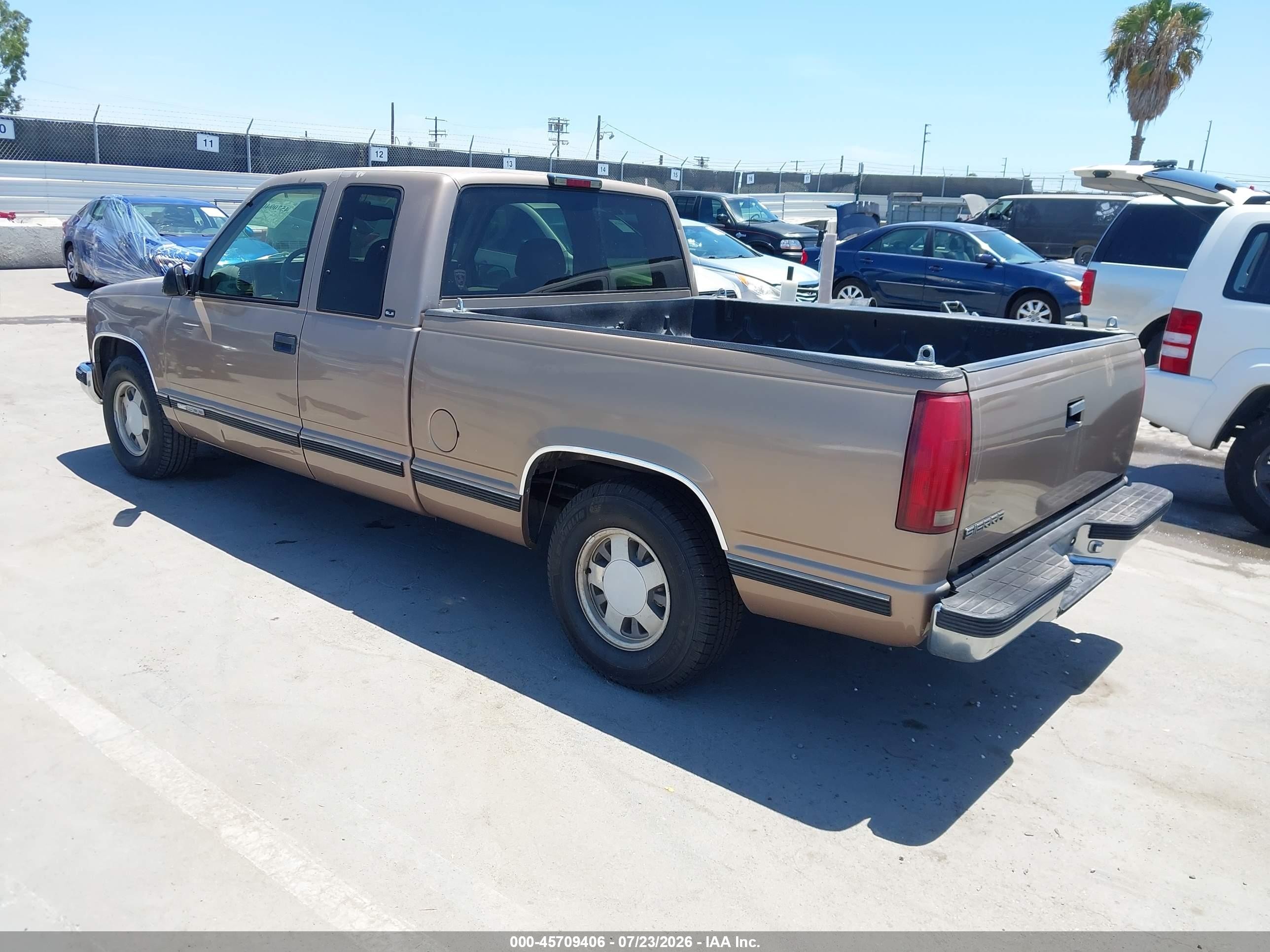 1997 Gmc Sierra 1500 Sl Wideside Бежевый vin: 2GTEC19R8V1553088