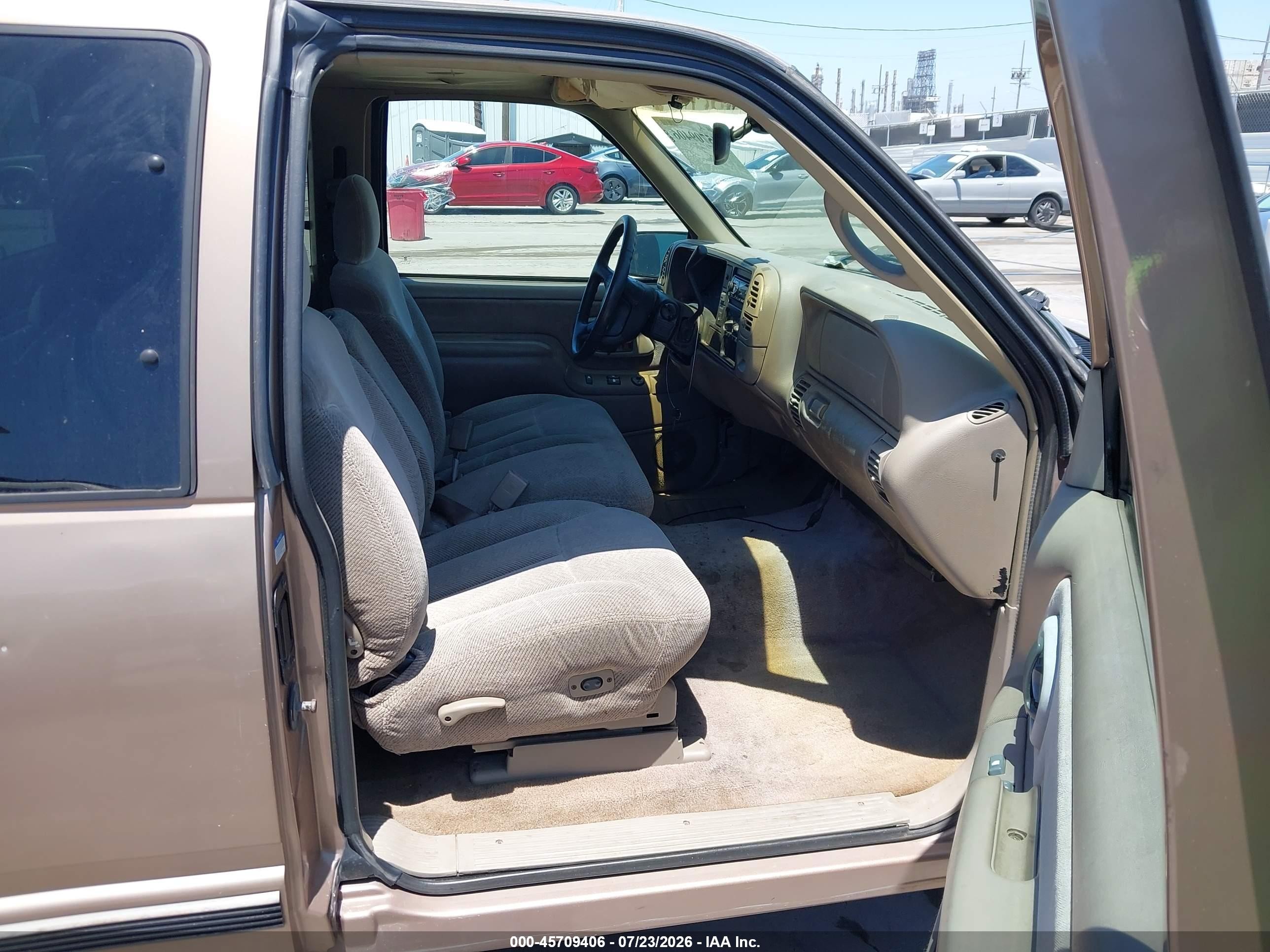 1997 Gmc Sierra 1500 Sl Wideside Бежевый vin: 2GTEC19R8V1553088