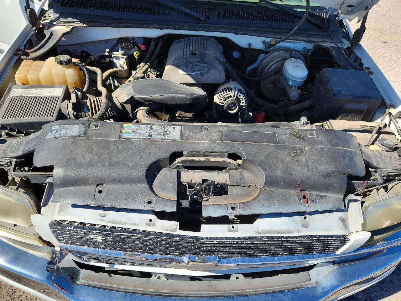 2005 Gmc New Sierra C1500 Белый vin: 2GTEC19T051291692