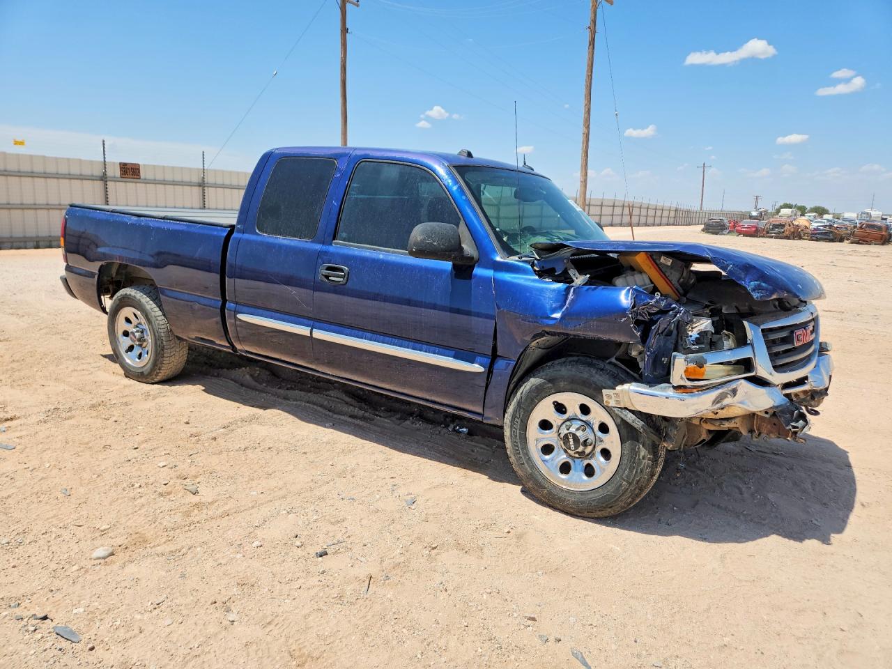 2004 Gmc New Sierra C1500 Blue vin: 2GTEC19T141377155