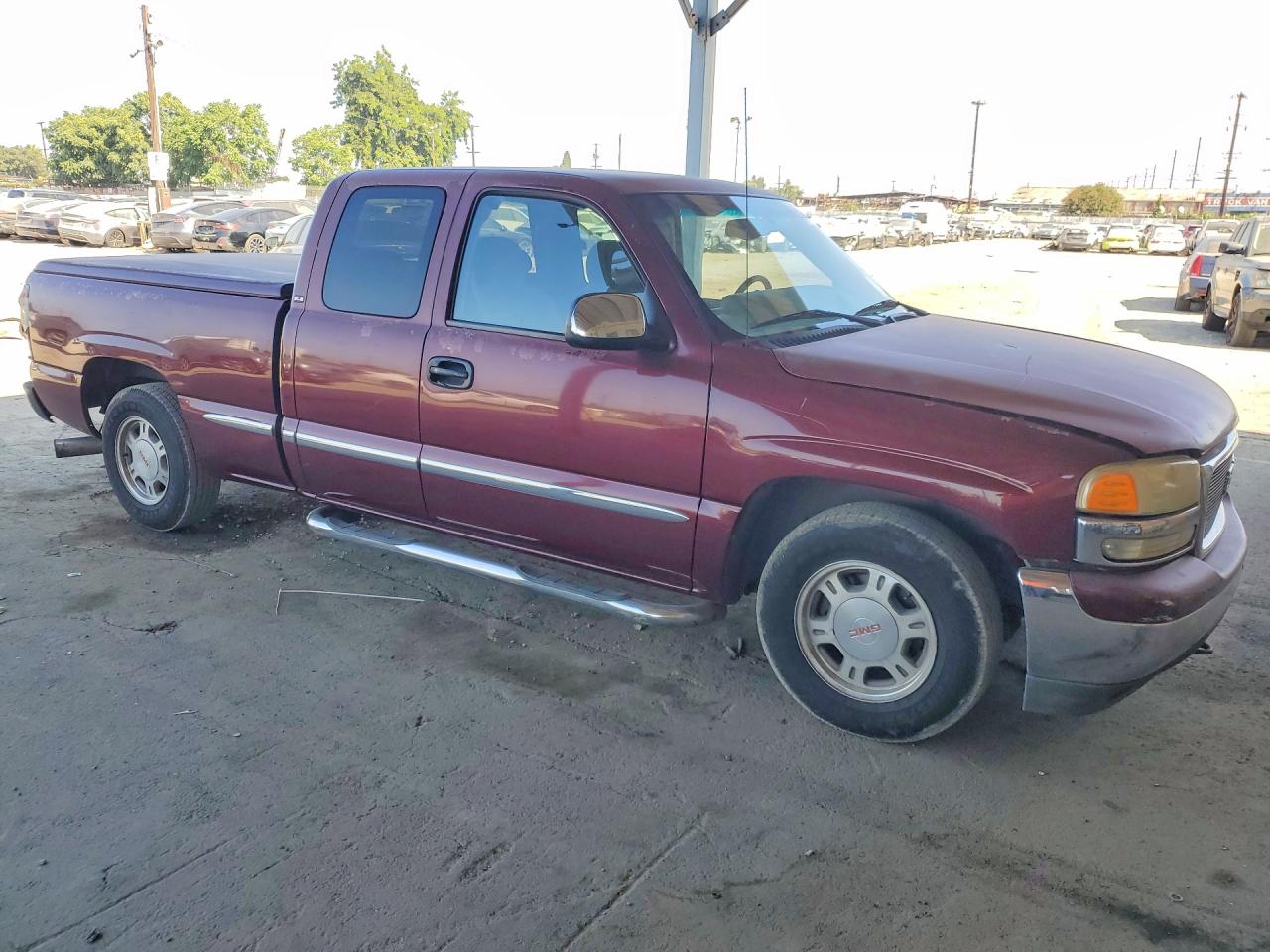 2000 Gmc New Sierra C1500 Maroon vin: 2GTEC19T1Y1289793