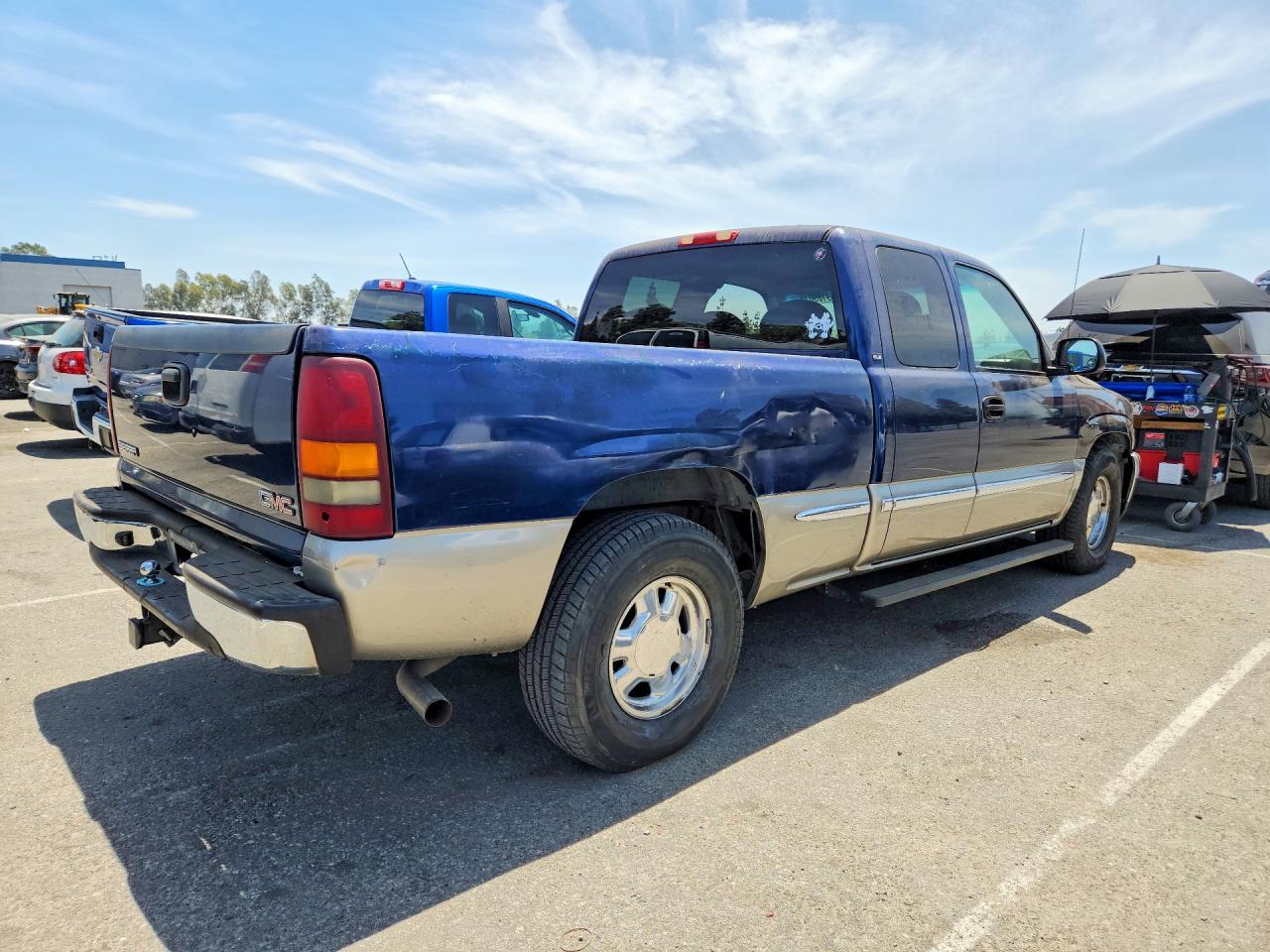 2000 Gmc New Sierra C1500 Blue vin: 2GTEC19T2Y1315625