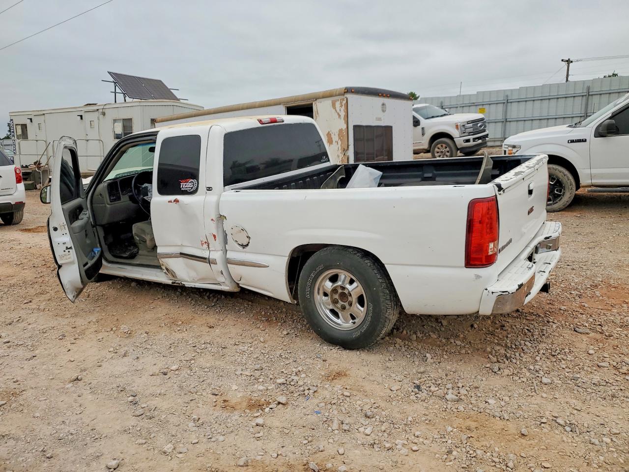 2000 Gmc New Sierra C1500 Белый vin: 2GTEC19T3Y1302091