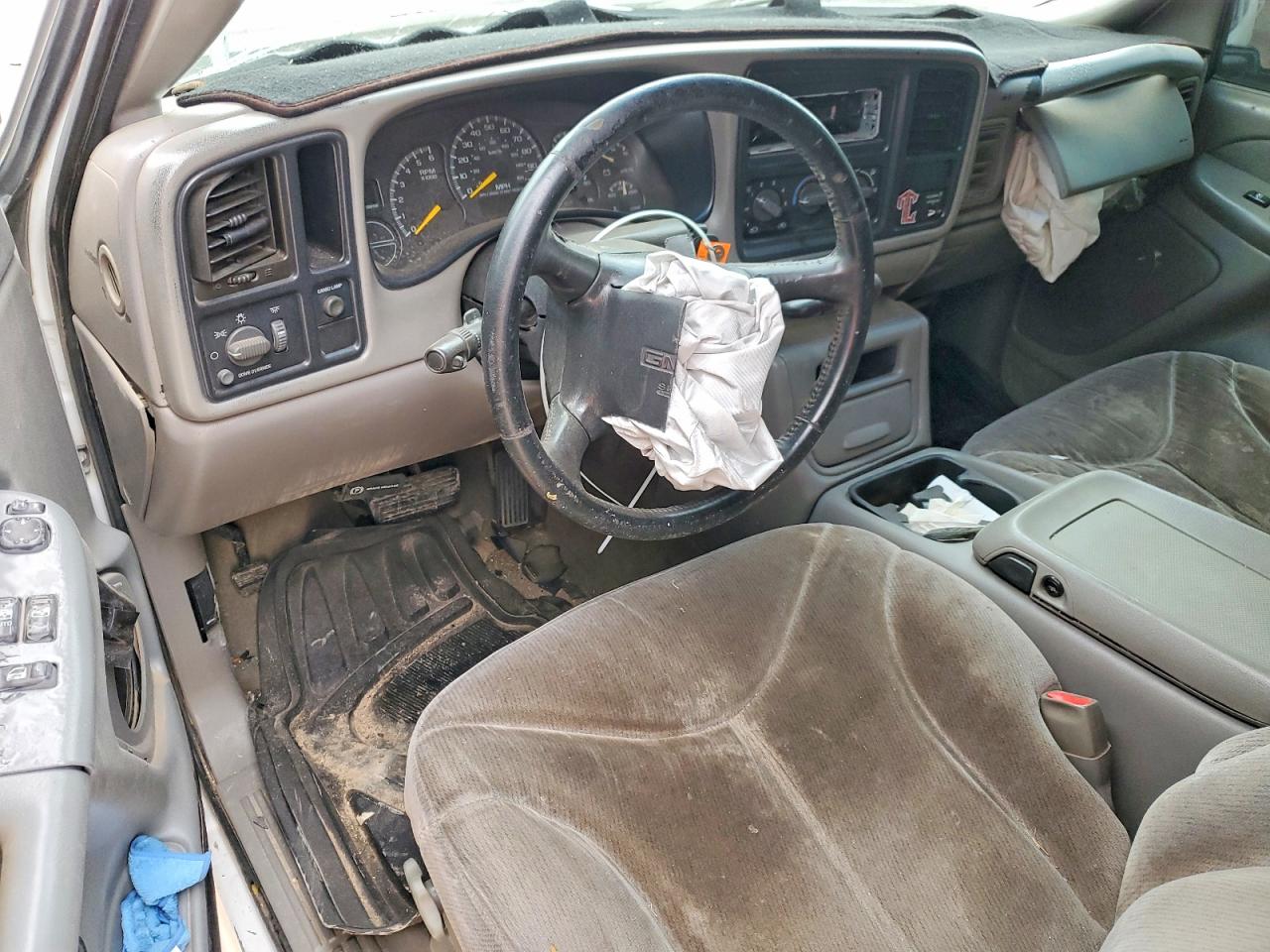 2000 Gmc New Sierra C1500 Белый vin: 2GTEC19T3Y1302091