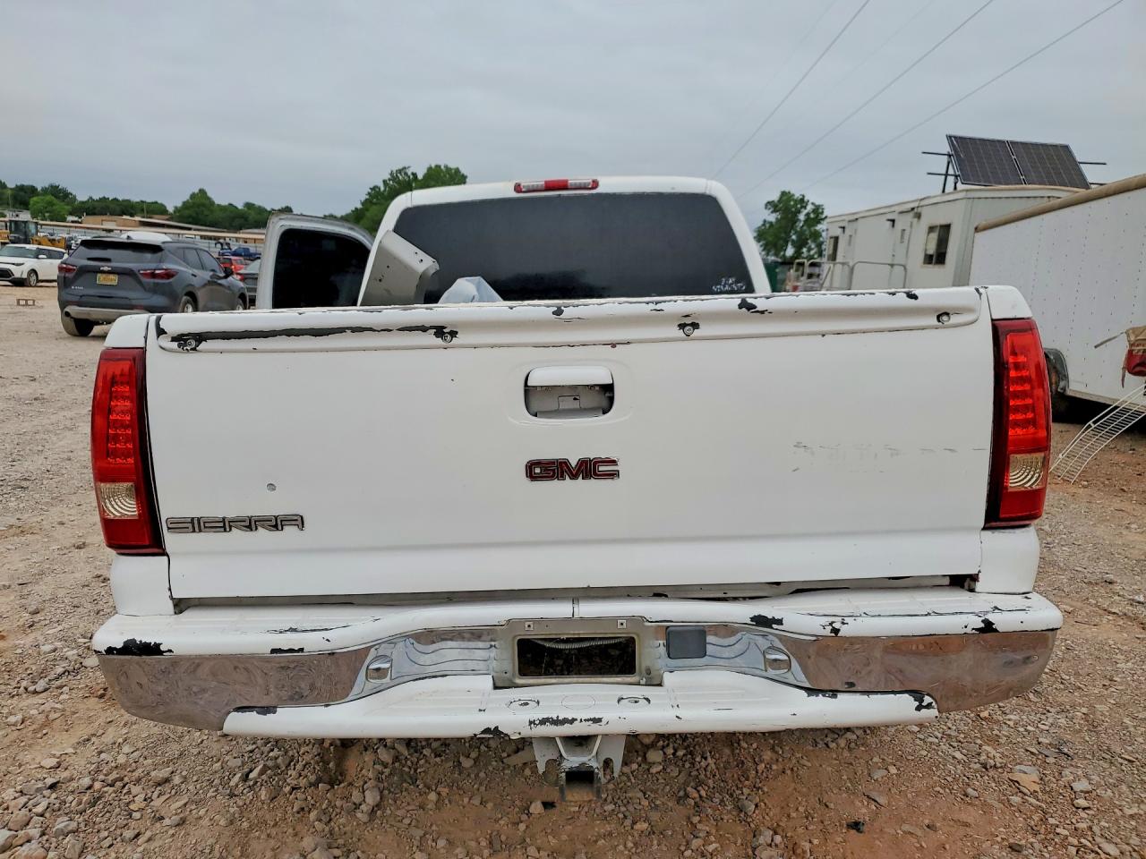 2000 Gmc New Sierra C1500 Белый vin: 2GTEC19T3Y1302091
