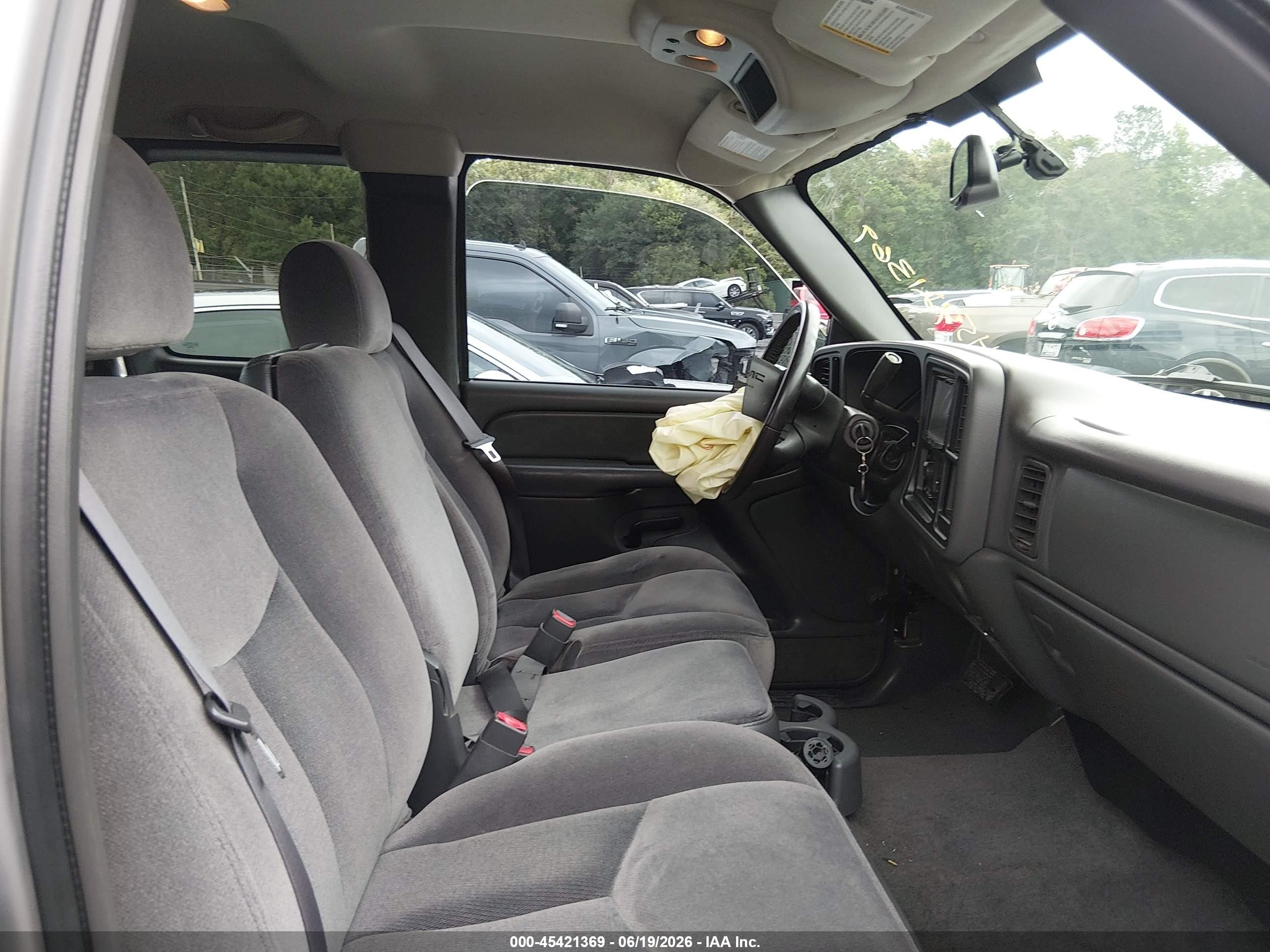 2005 Gmc Sierra 1500 Sle Beige vin: 2GTEC19T451309157