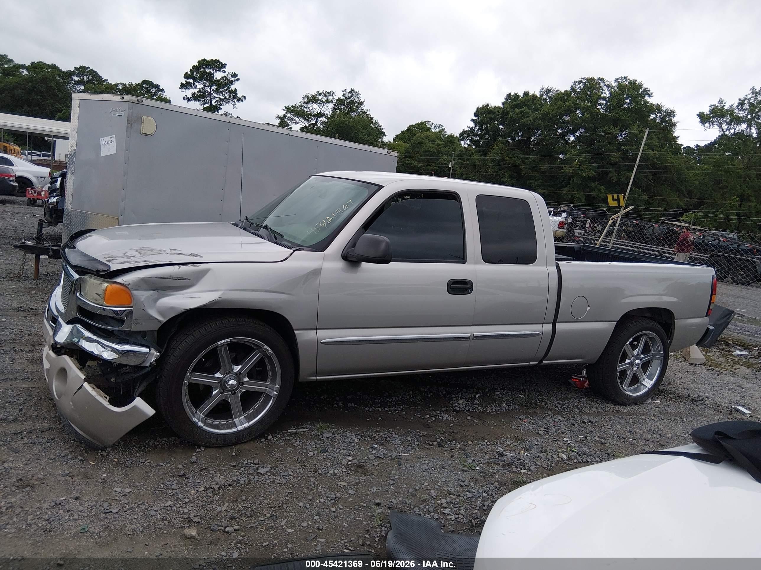 2005 Gmc Sierra 1500 Sle Beige vin: 2GTEC19T451309157