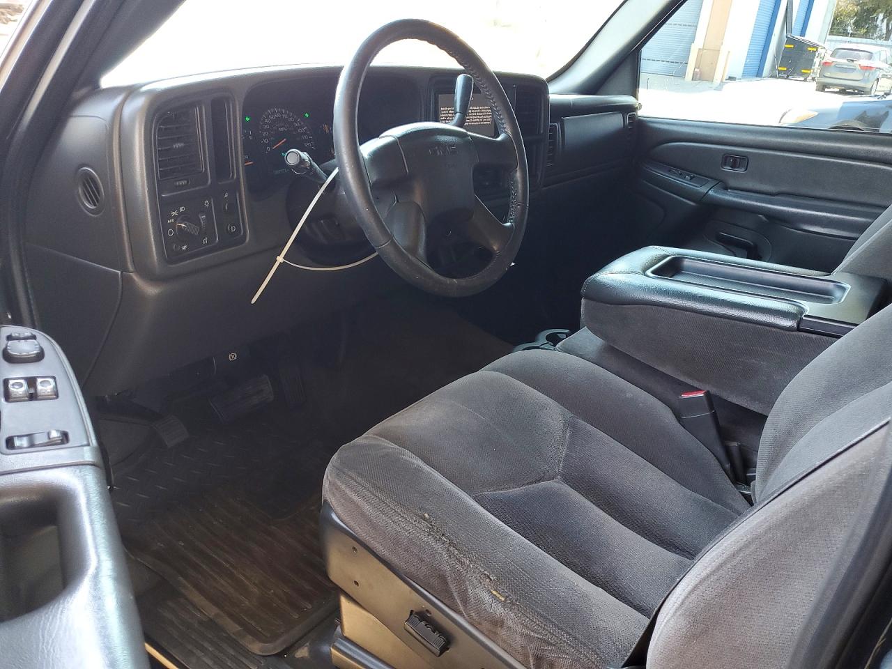 2005 Gmc New Sierra C1500 Черный vin: 2GTEC19T451316156