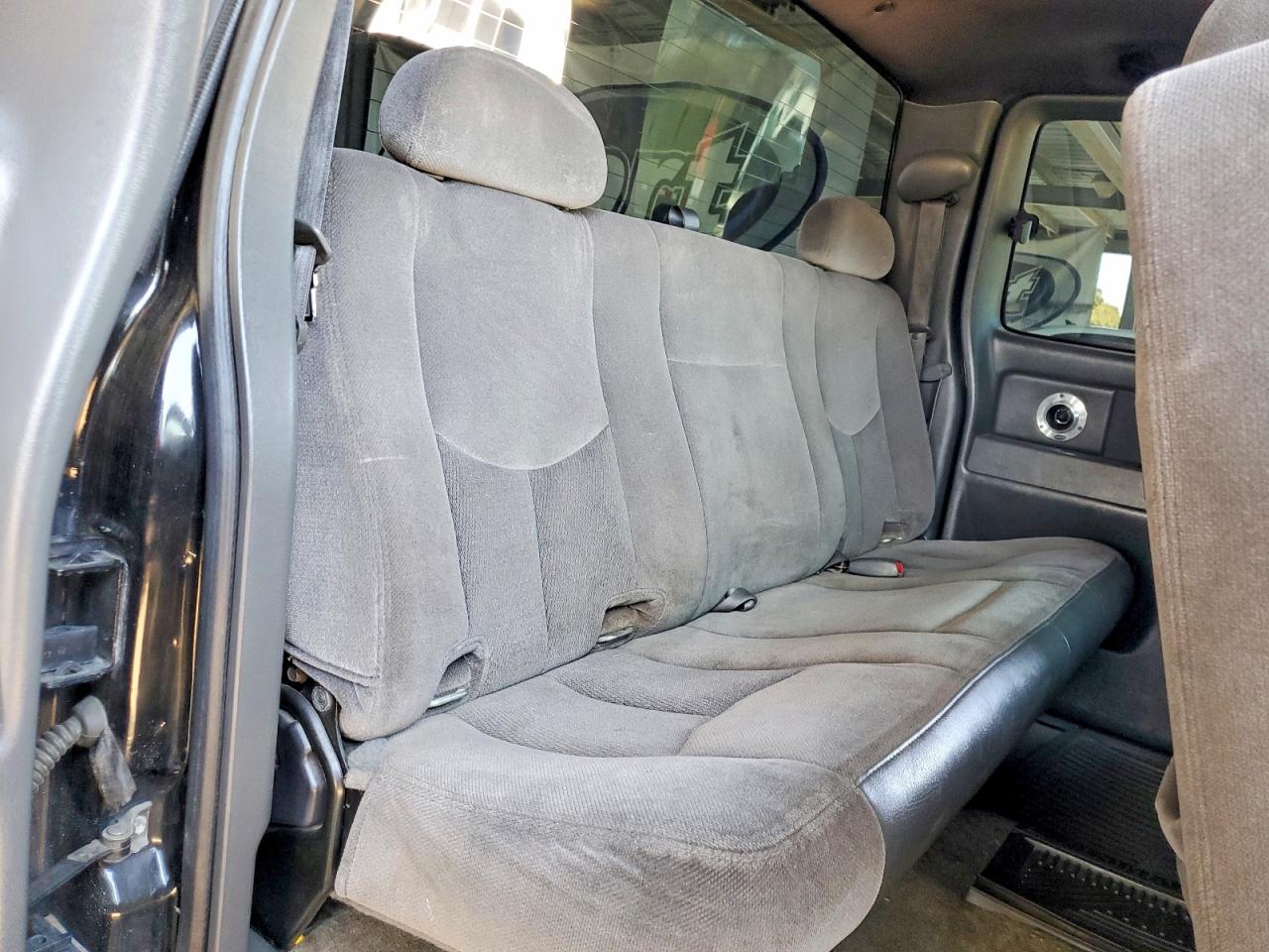 2005 Gmc New Sierra C1500 Черный vin: 2GTEC19T451316156