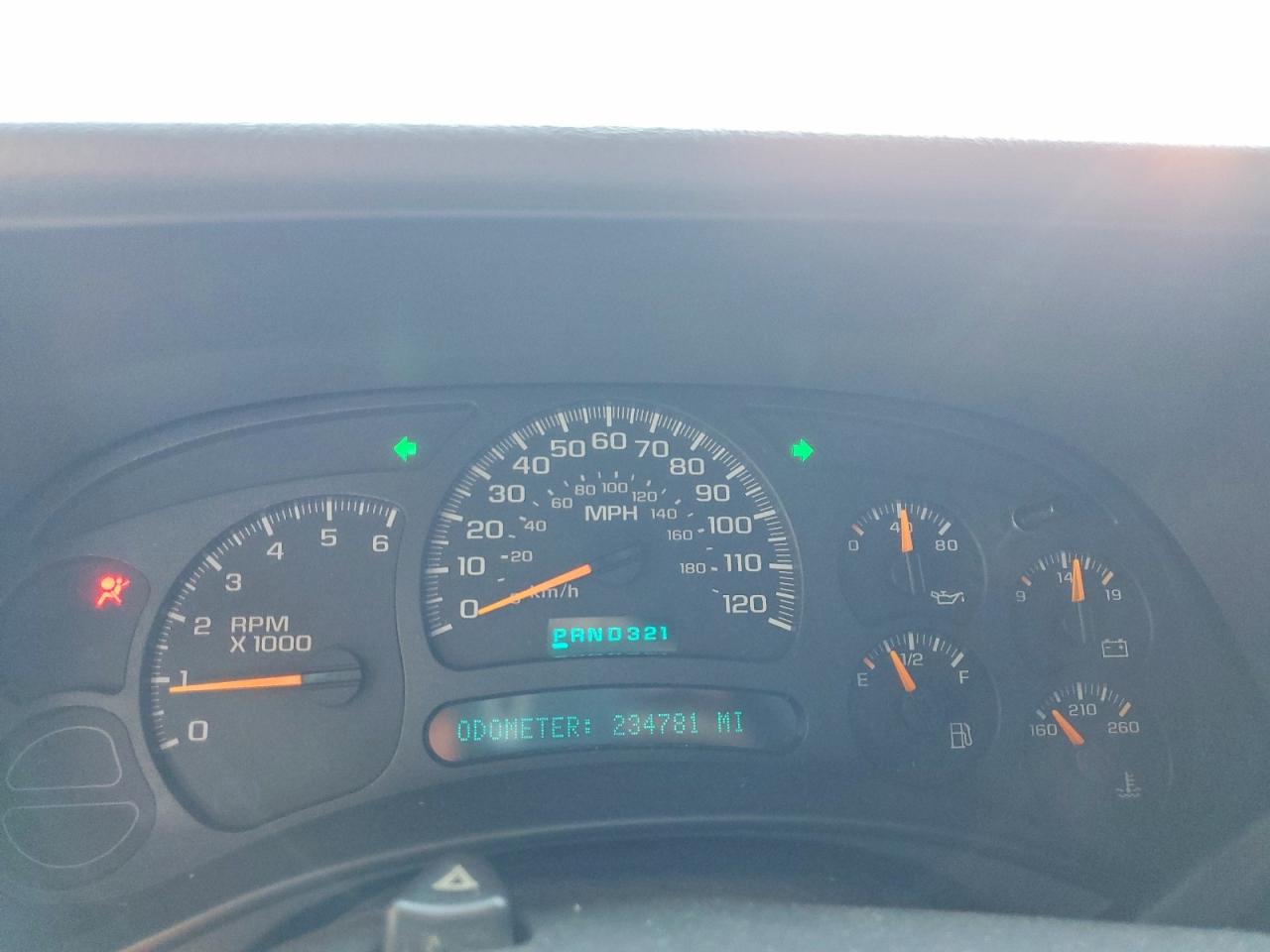 2005 Gmc New Sierra C1500 Черный vin: 2GTEC19T451316156
