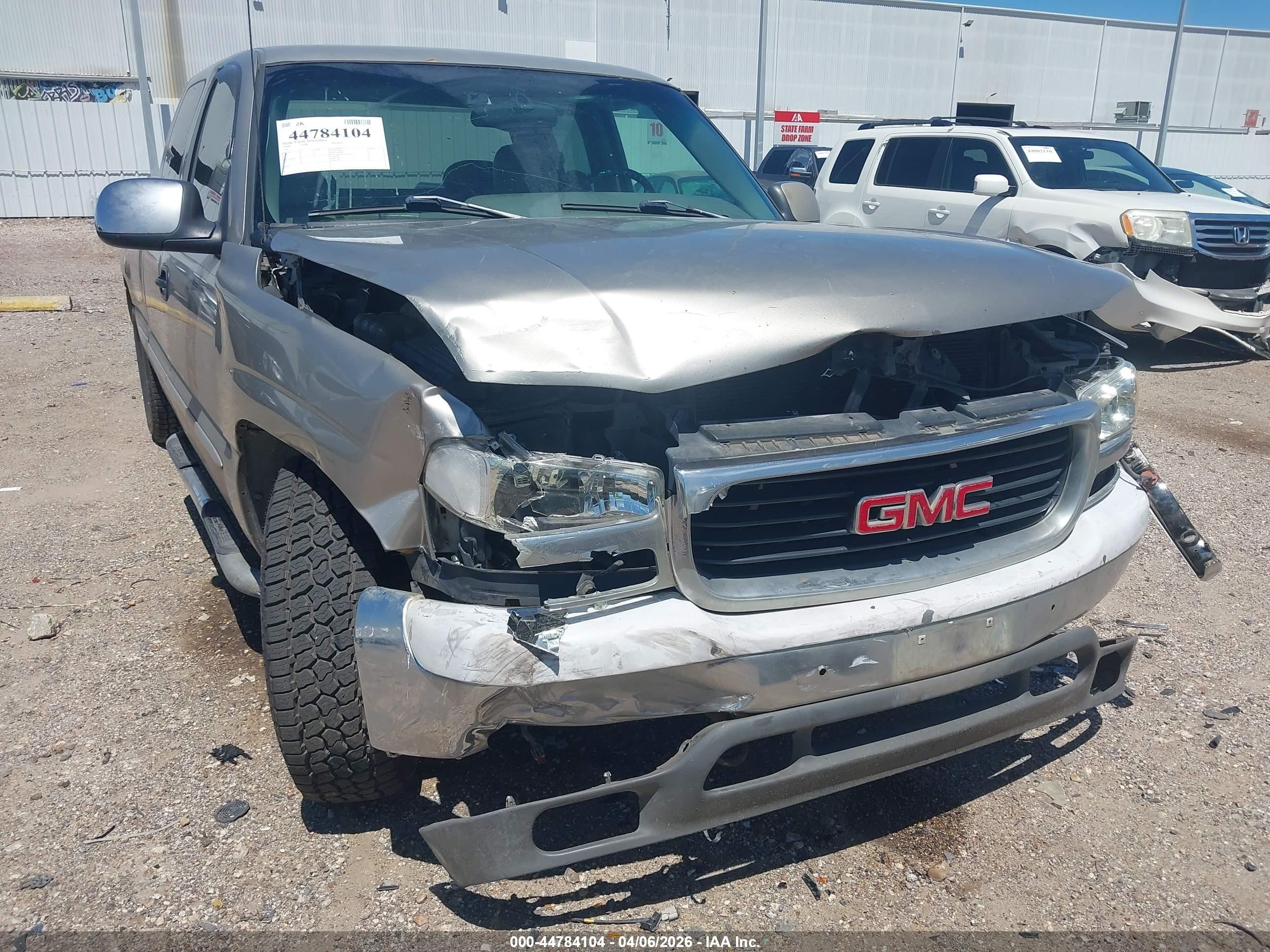 1999 Gmc Sierra 1500 Sl Brown vin: 2GTEC19T4X1548176