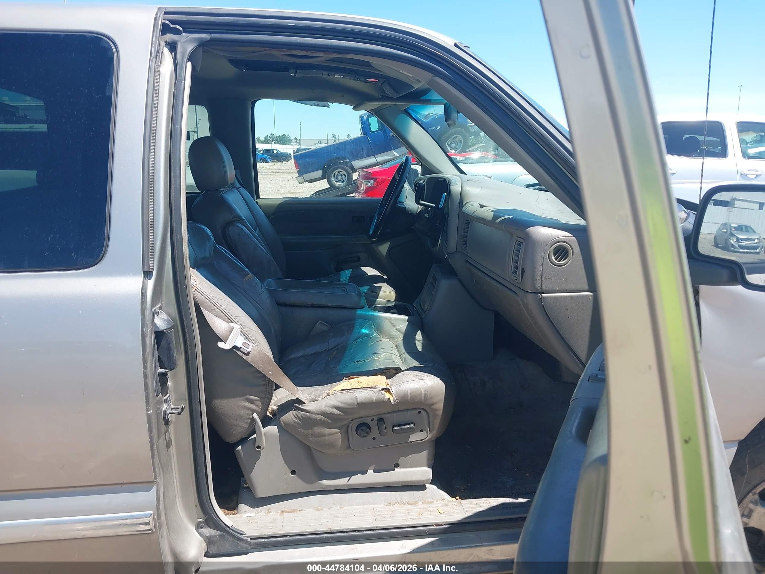 1999 Gmc Sierra 1500 Sl Brown vin: 2GTEC19T4X1548176
