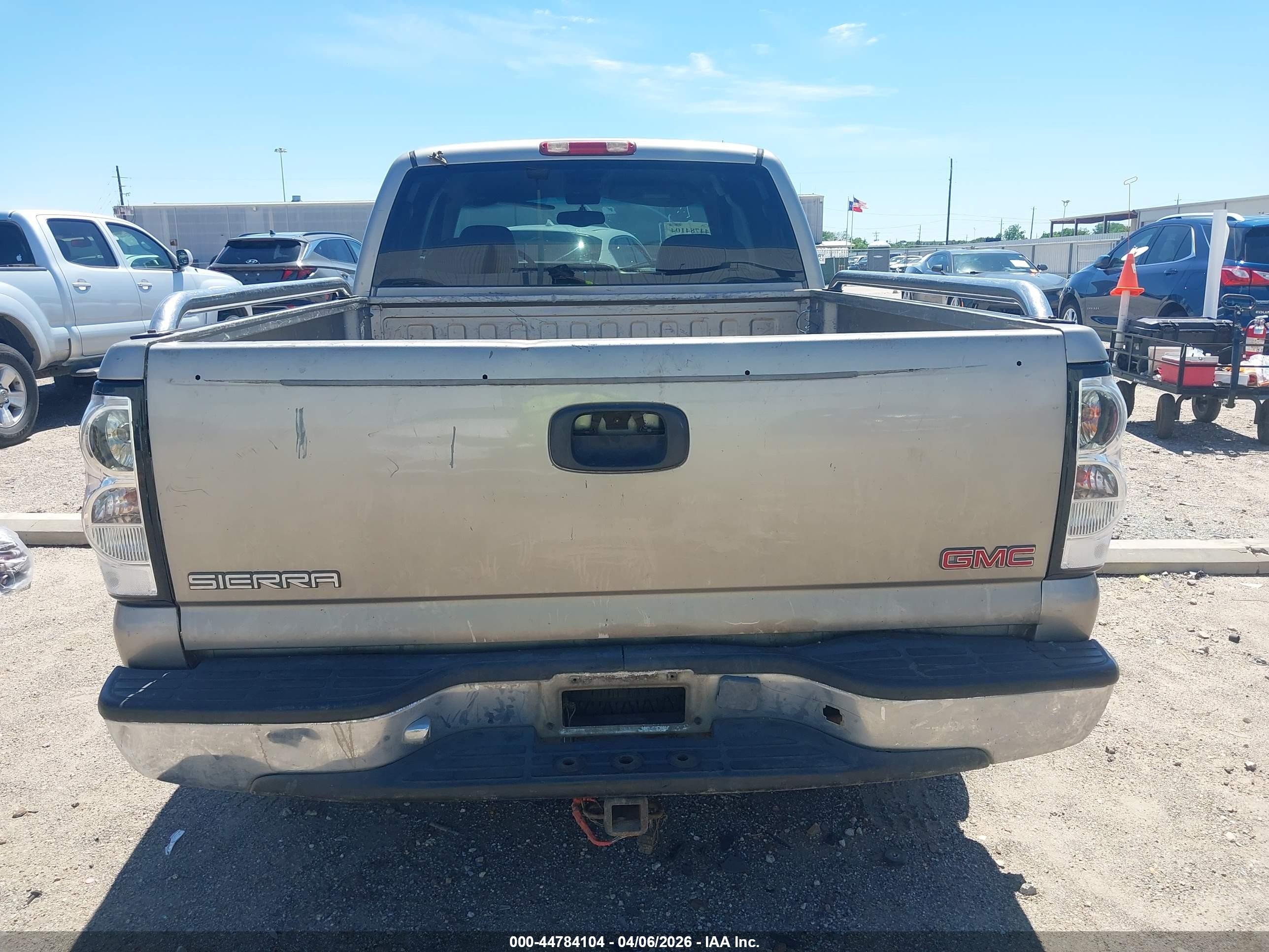 1999 Gmc Sierra 1500 Sl Brown vin: 2GTEC19T4X1548176
