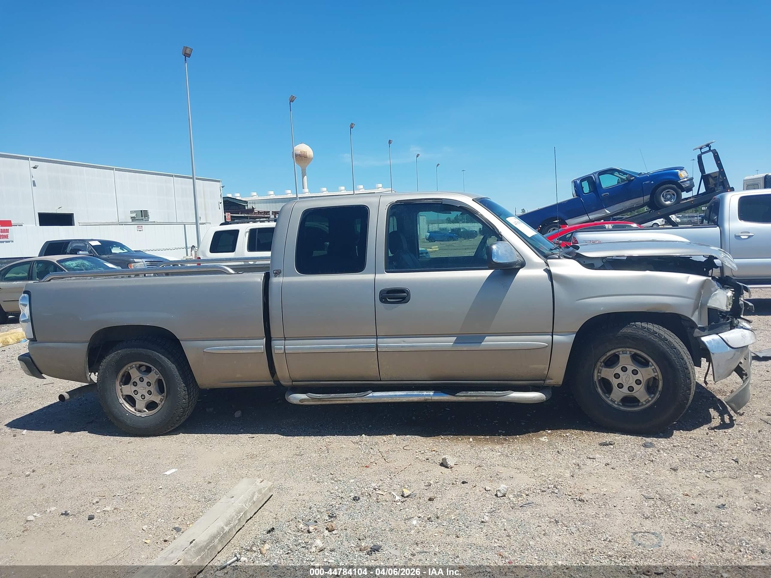 1999 Gmc Sierra 1500 Sl Brown vin: 2GTEC19T4X1548176