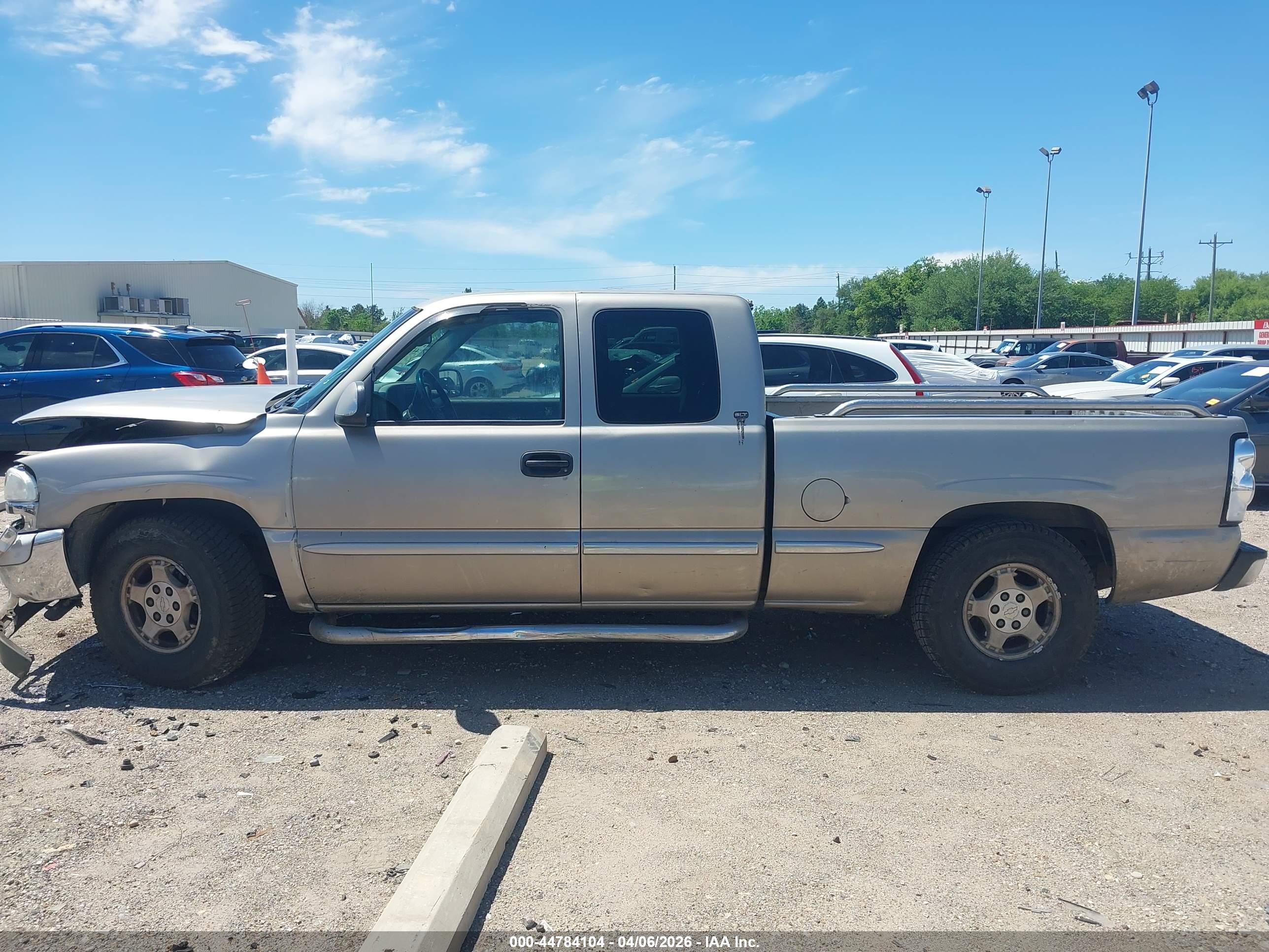 1999 Gmc Sierra 1500 Sl Brown vin: 2GTEC19T4X1548176
