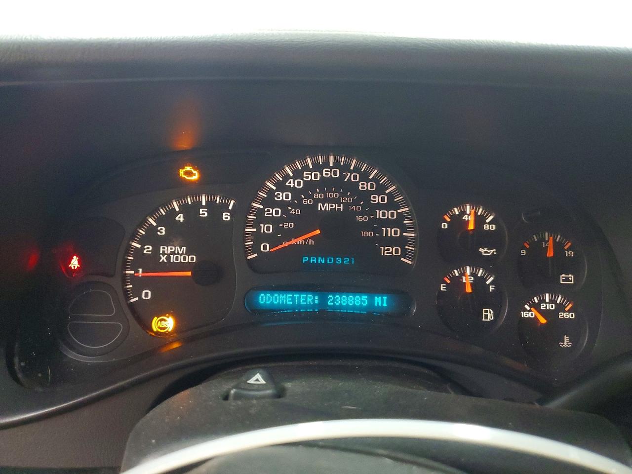 2004 Gmc New Sierra C1500 Silver vin: 2GTEC19T641155565
