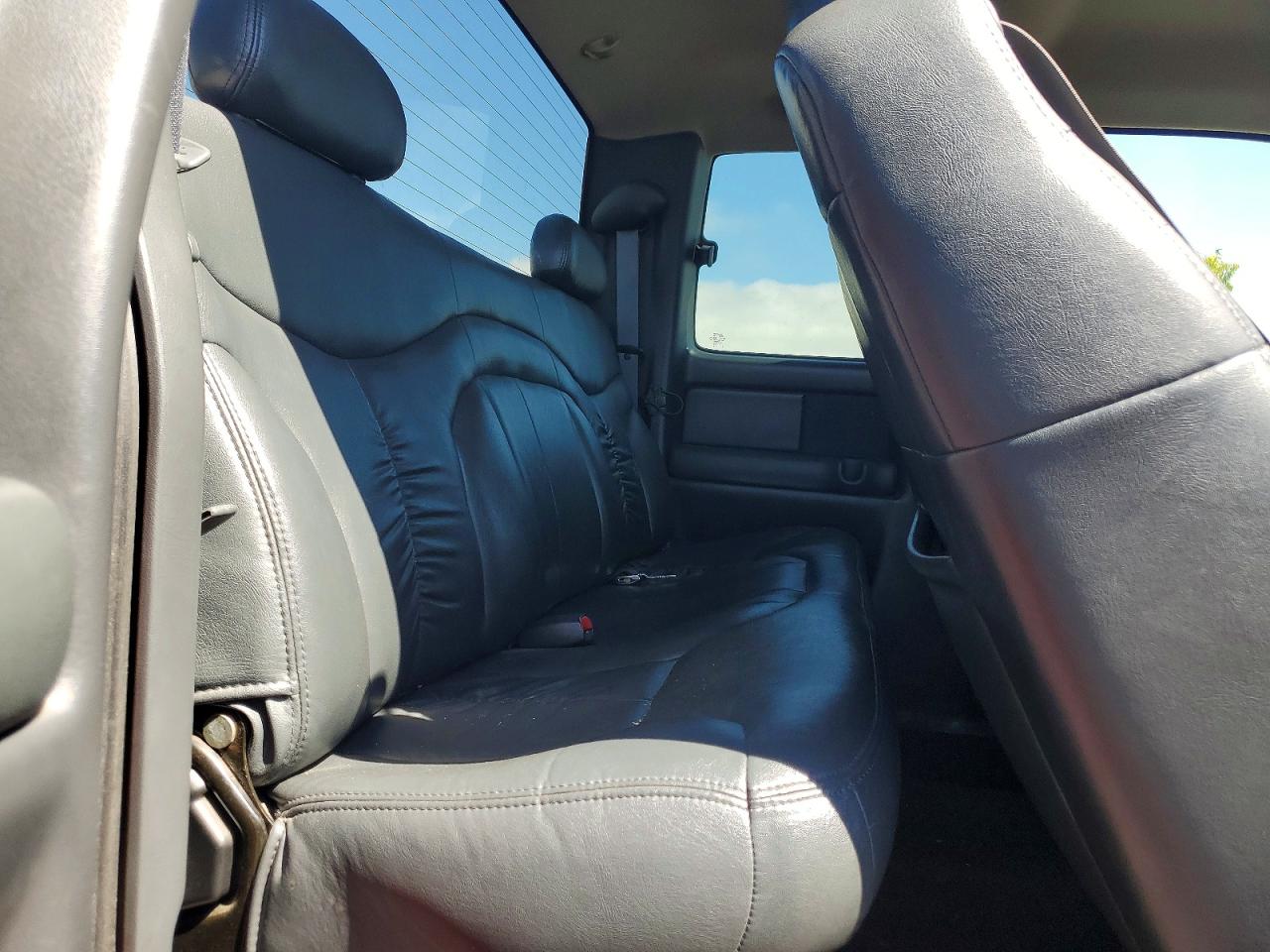 1999 Gmc New Sierra C1500 Red vin: 2GTEC19T6X1543481
