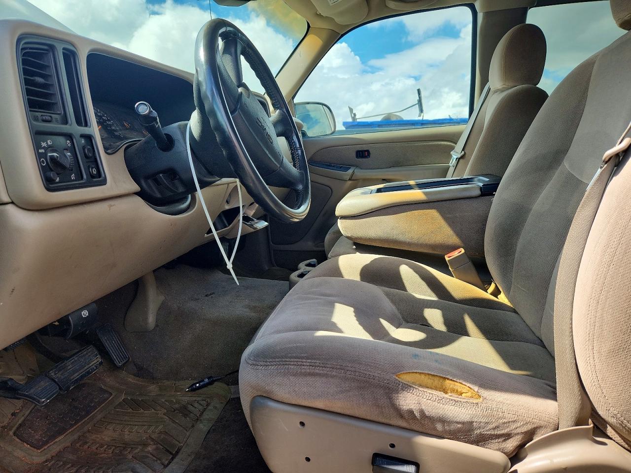 2003 Gmc New Sierra C1500 Silver vin: 2GTEC19T731398882