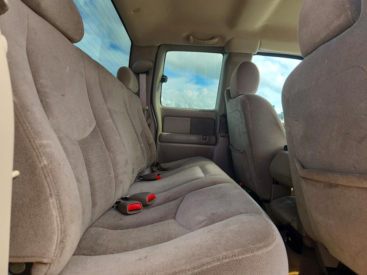 2003 Gmc New Sierra C1500 Silver vin: 2GTEC19T731398882