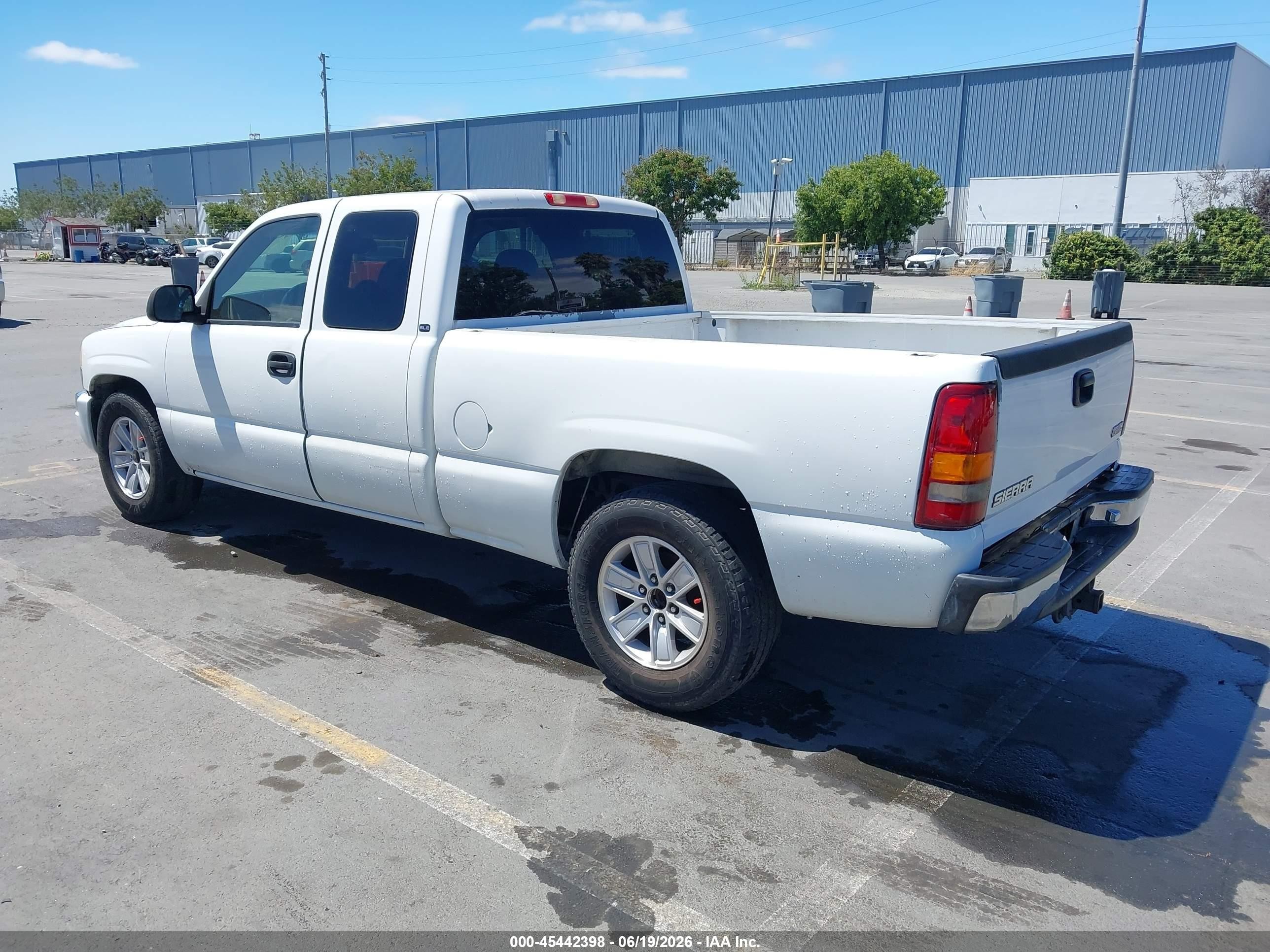 2006 Gmc Sierra 1500 Sle2 White vin: 2GTEC19T761141029