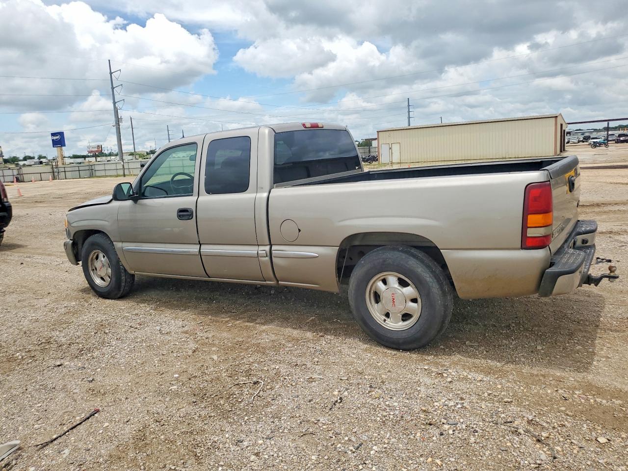 2002 Gmc New Sierra C1500 Silver vin: 2GTEC19T821370152