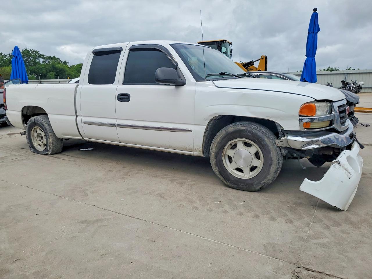 2004 Gmc New Sierra C1500 White vin: 2GTEC19T841203342