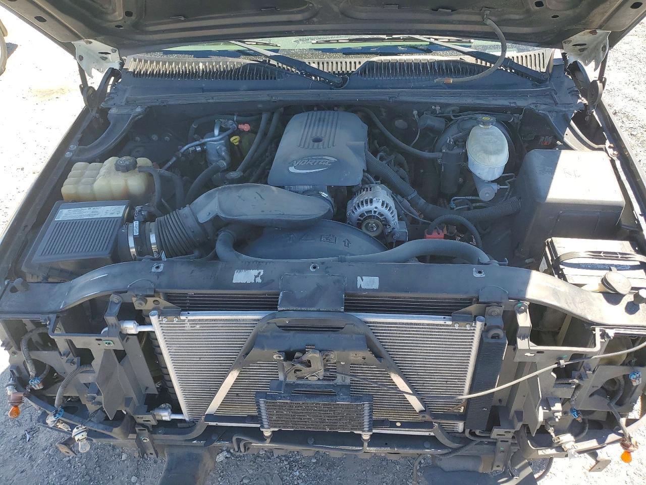 2004 Gmc New Sierra C1500 Black vin: 2GTEC19T941218965