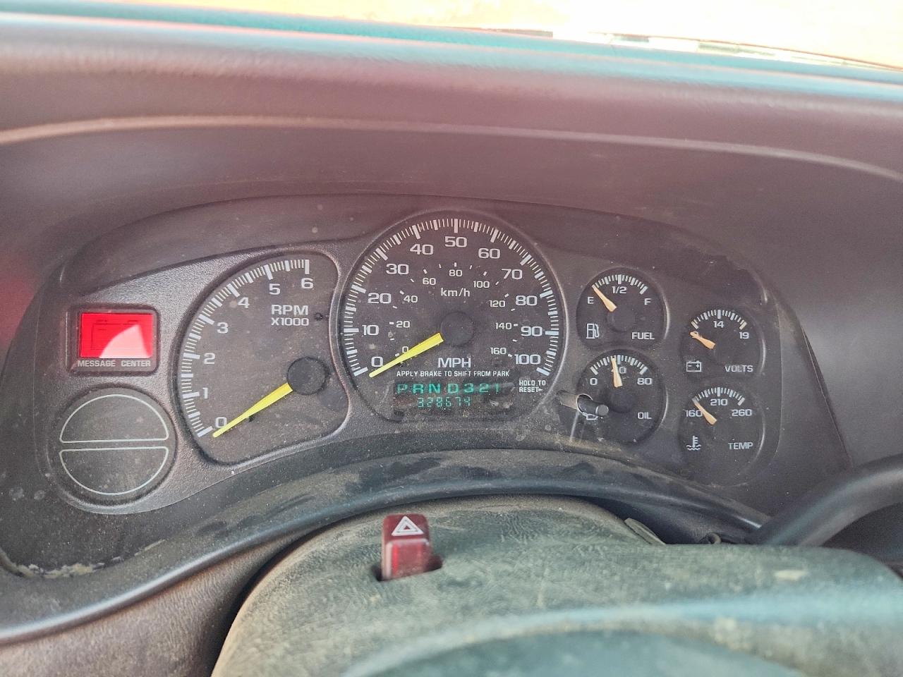 2000 Gmc New Sierra C1500 Red vin: 2GTEC19TXY1168776