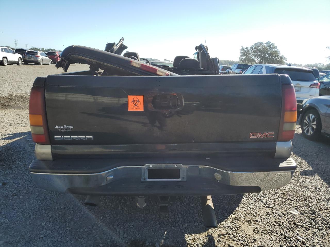 2001 Gmc New Sierra C1500 Black vin: 2GTEC19V111318085