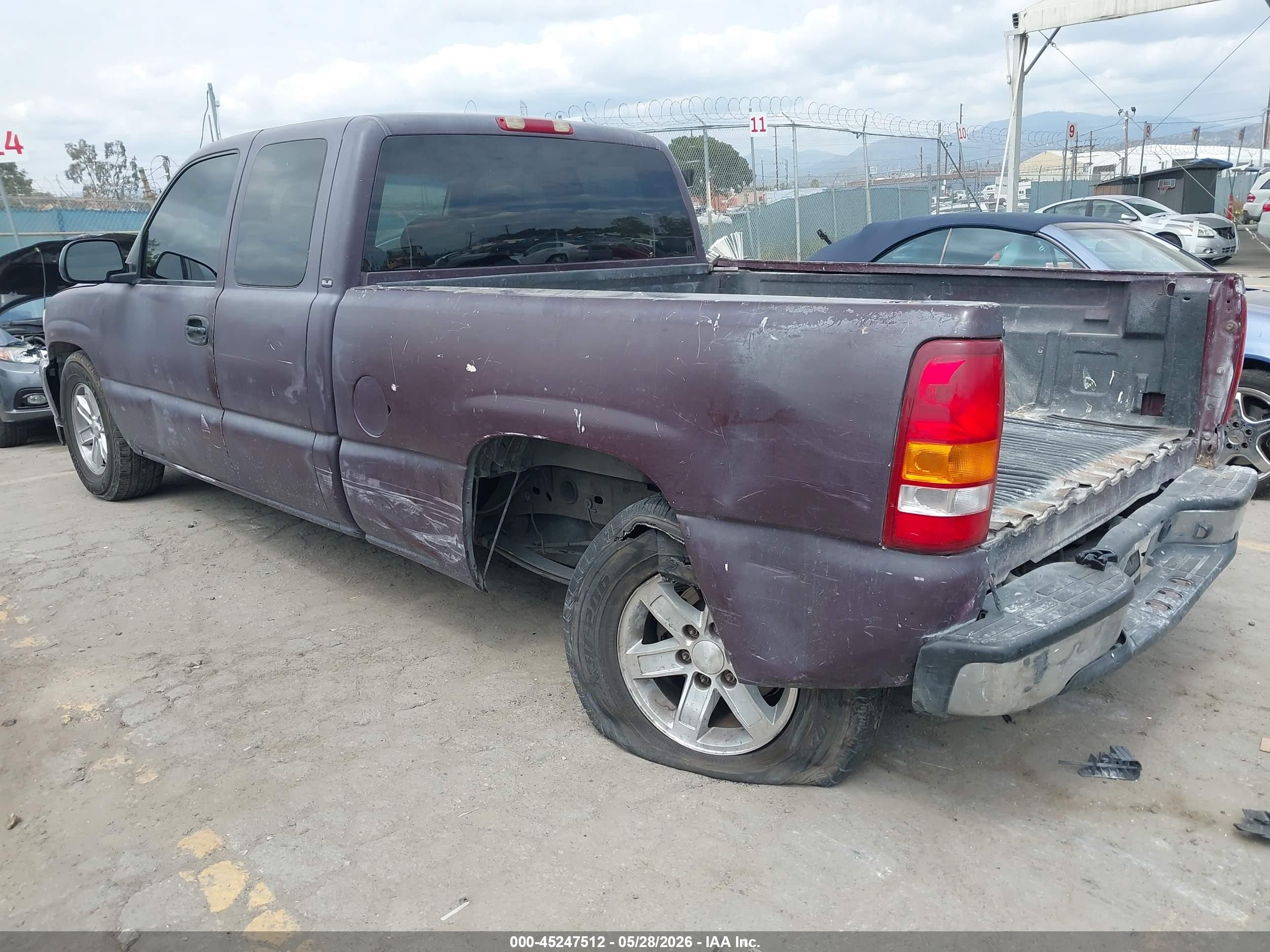 2002 Gmc Sierra 1500 Sle Purple vin: 2GTEC19V121206386