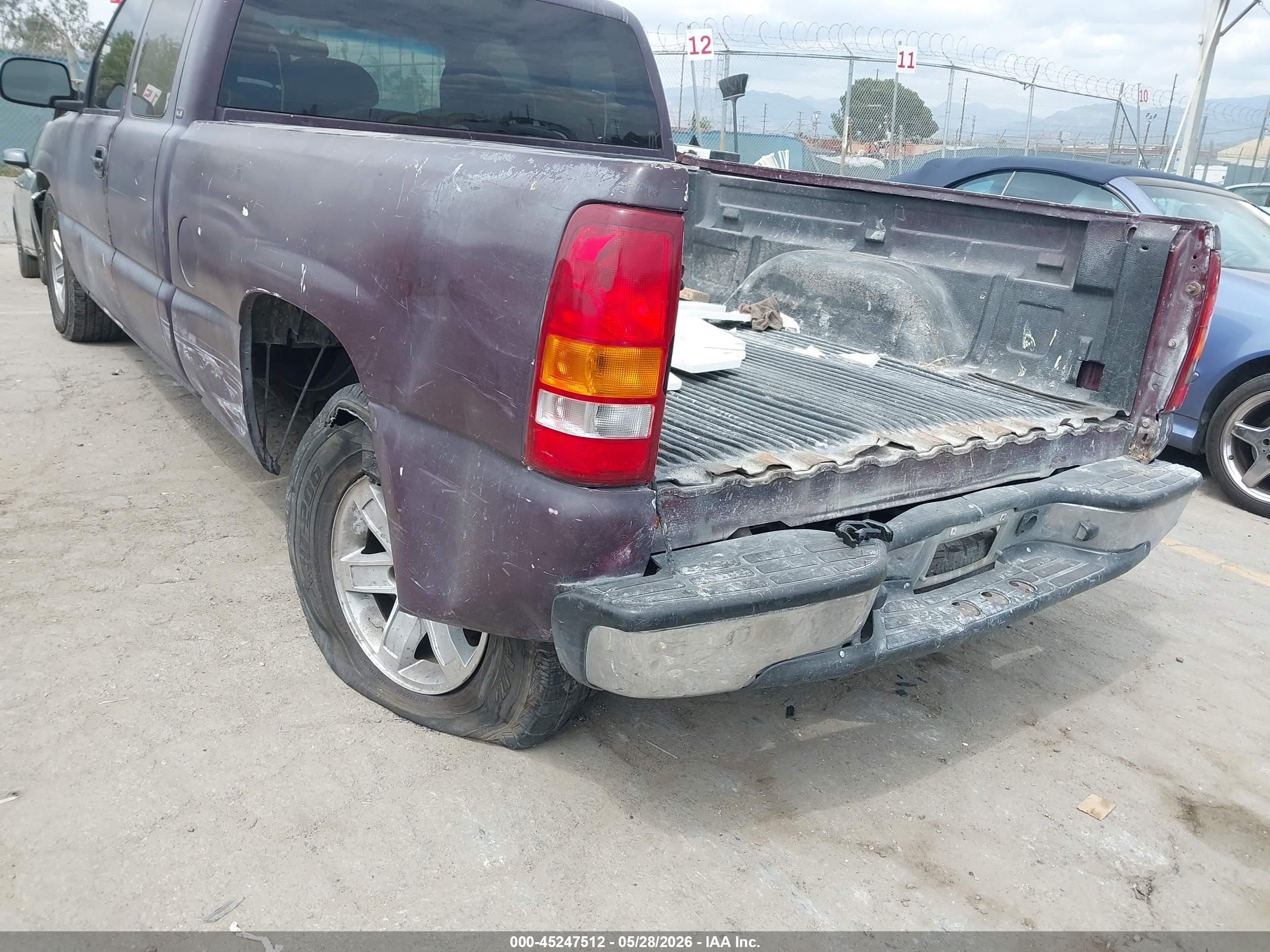 2002 Gmc Sierra 1500 Sle Purple vin: 2GTEC19V121206386