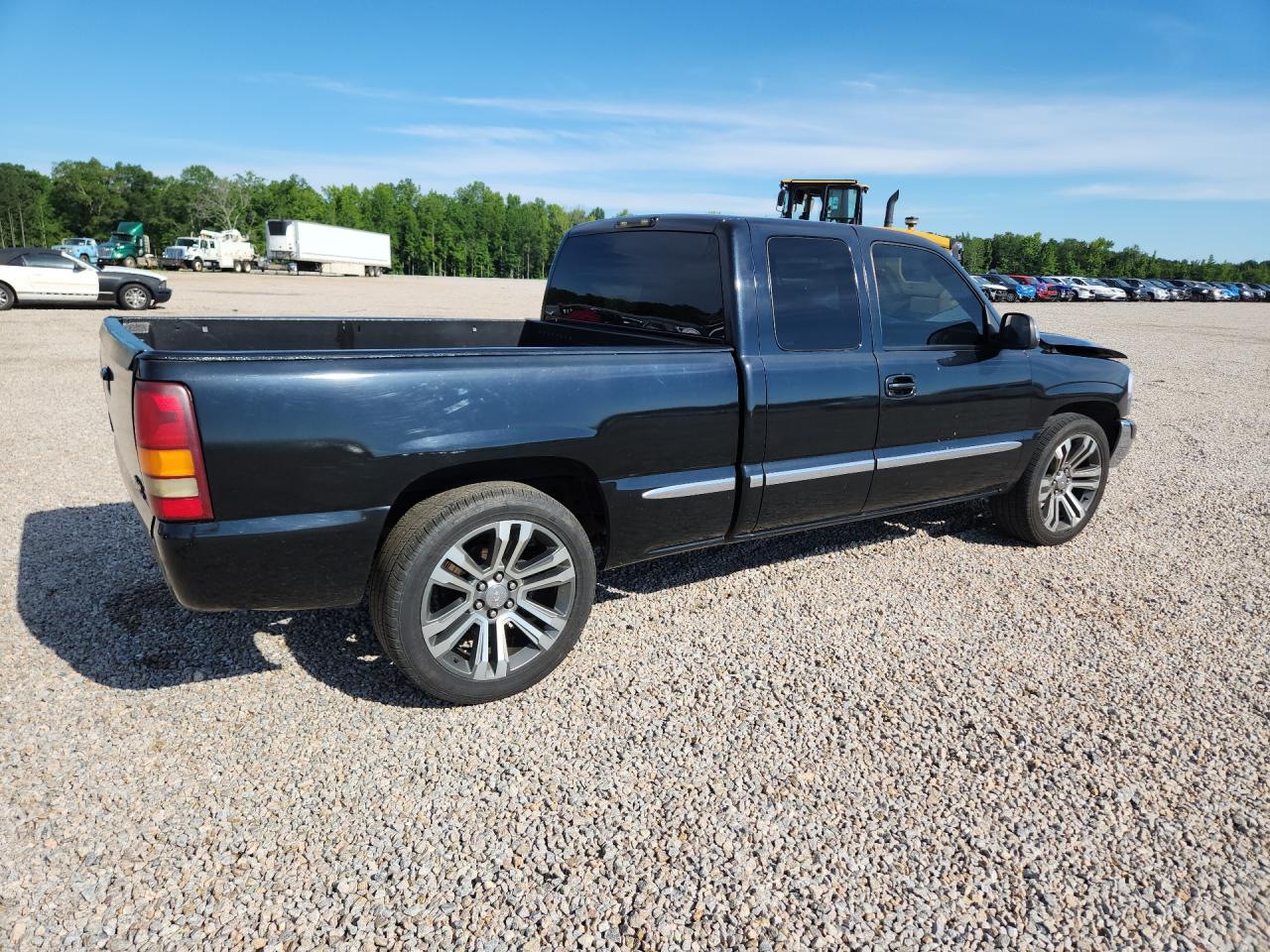 2002 Gmc New Sierra C1500 Черный vin: 2GTEC19V121214360
