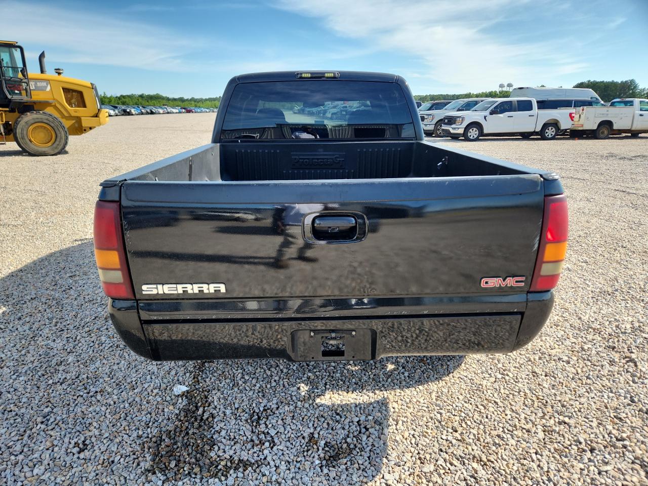 2002 Gmc New Sierra C1500 Черный vin: 2GTEC19V121214360