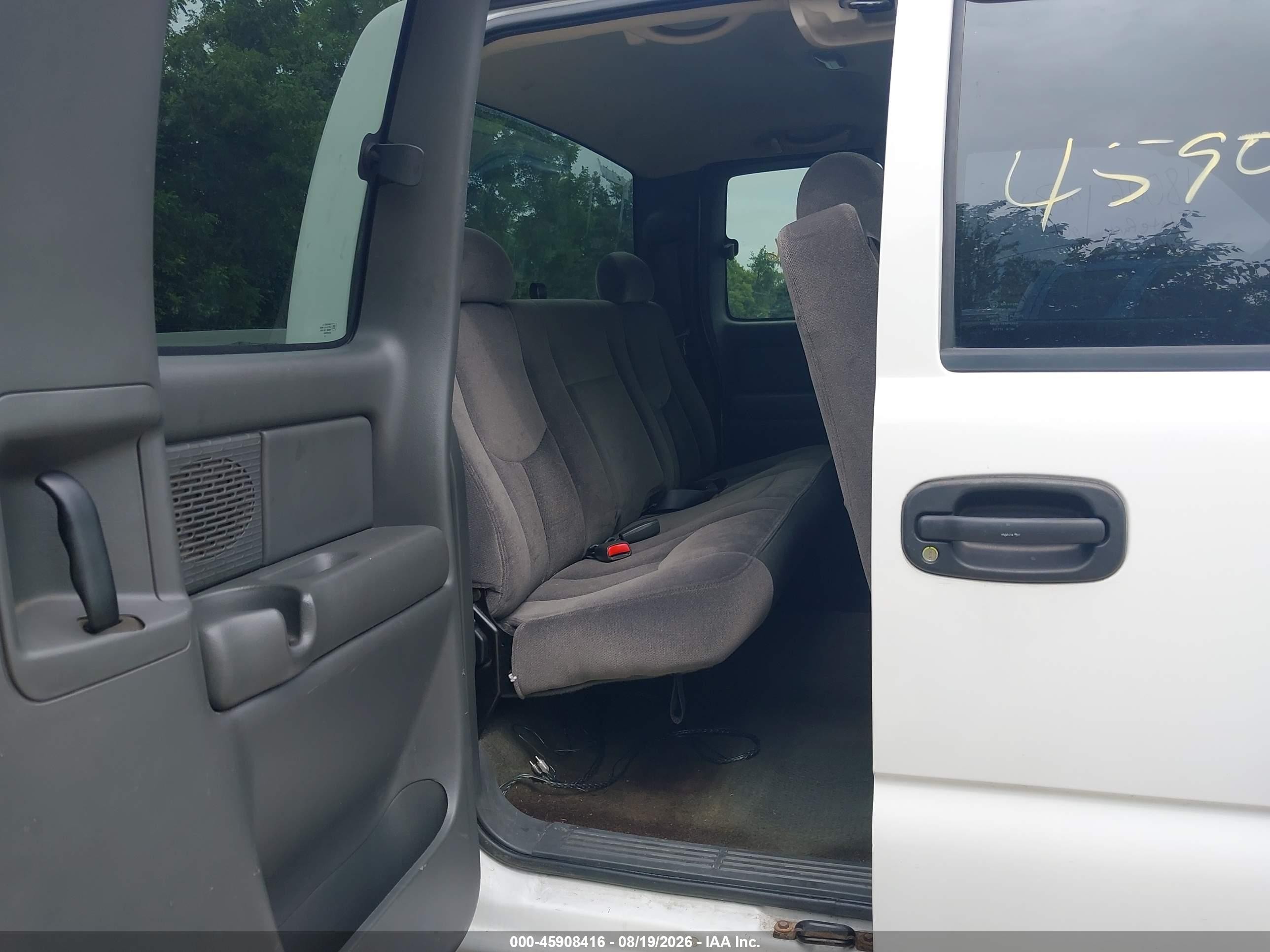 2003 Gmc Sierra 1500 White vin: 2GTEC19V231402838