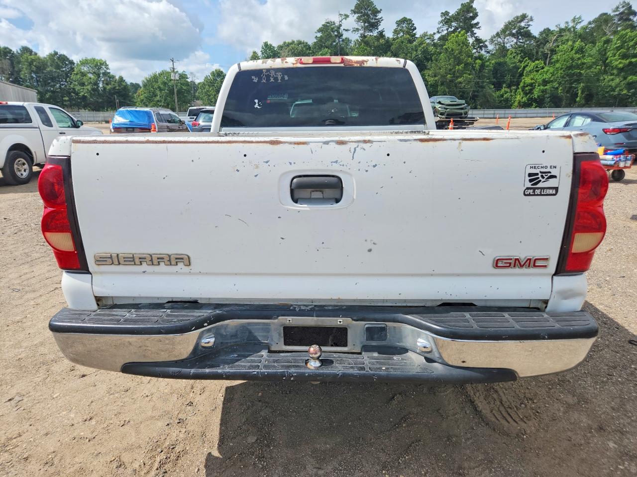 2003 Gmc New Sierra C1500 White vin: 2GTEC19V331374886
