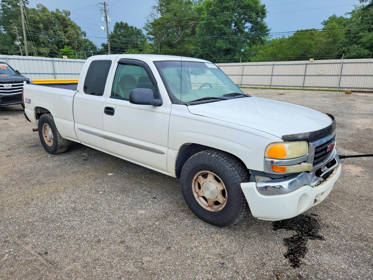 2004 Gmc New Sierra C1500 White vin: 2GTEC19V341309571