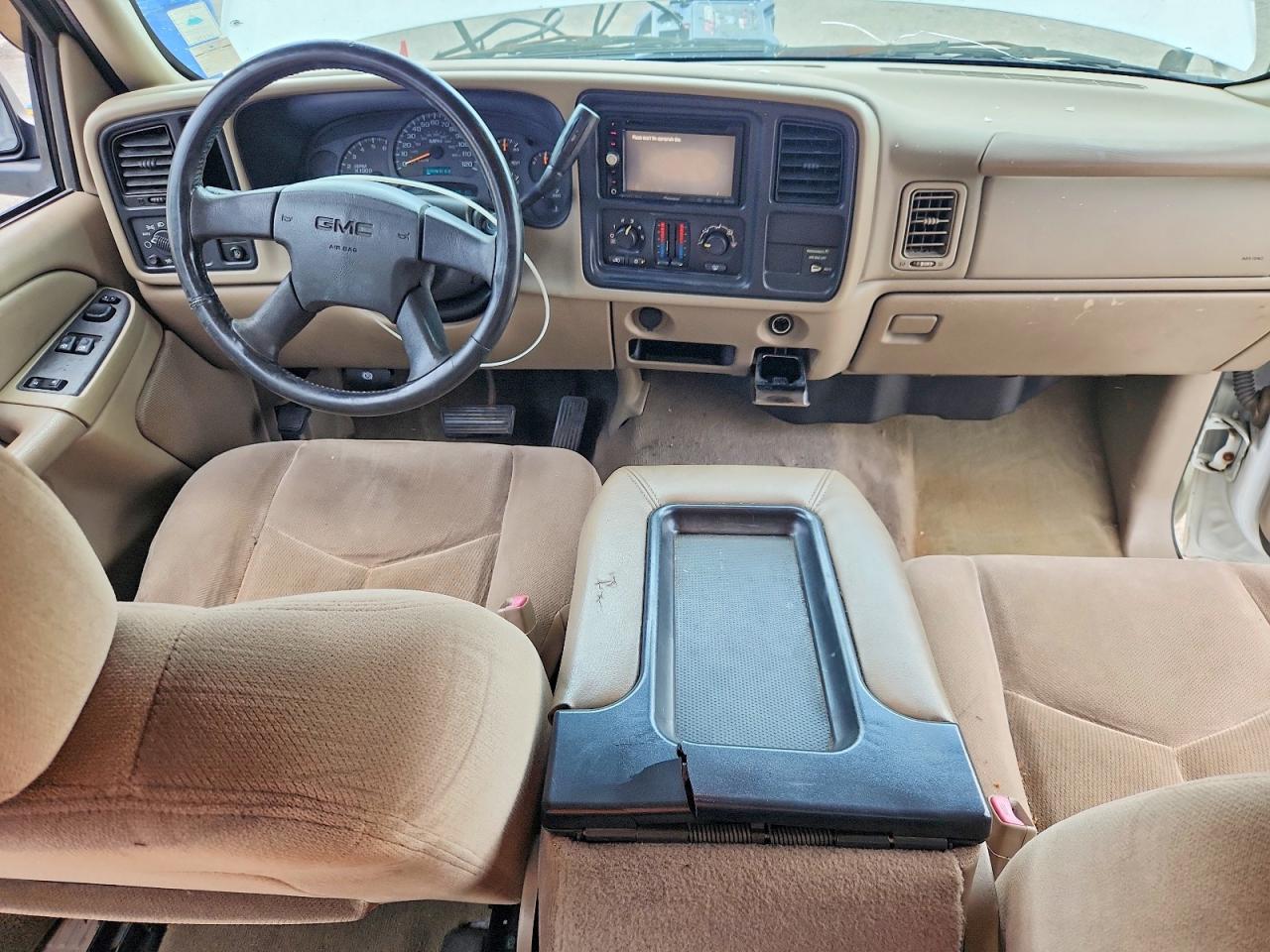 2004 Gmc New Sierra C1500 White vin: 2GTEC19V341309571