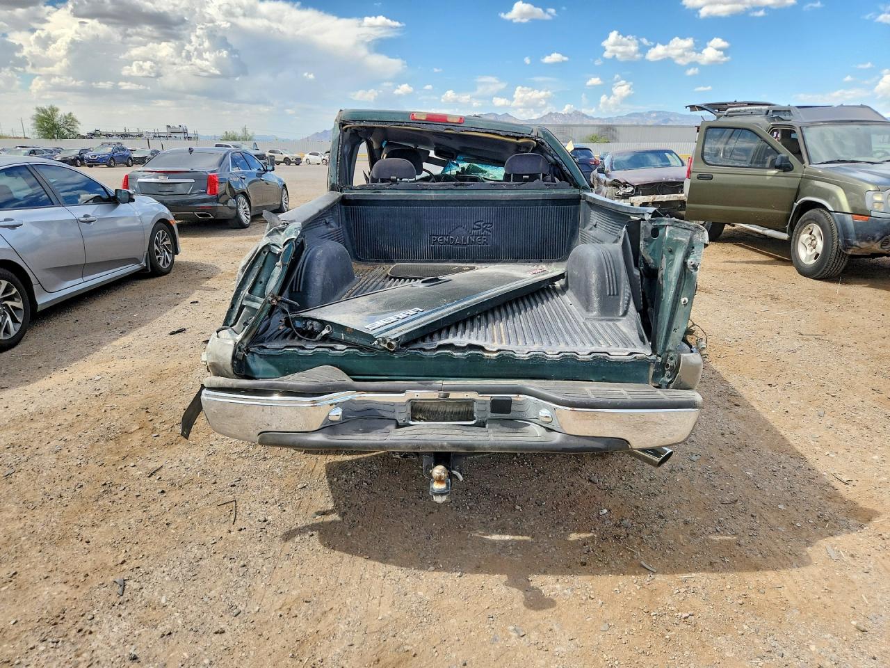 2002 Gmc New Sierra C1500 Two Tone vin: 2GTEC19V421155482