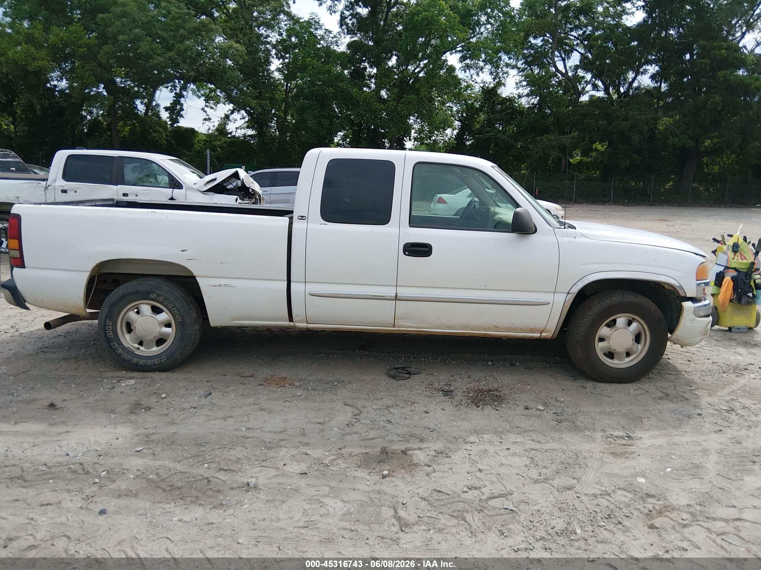 2003 Gmc Sierra 1500 Sle Белый vin: 2GTEC19V431346000
