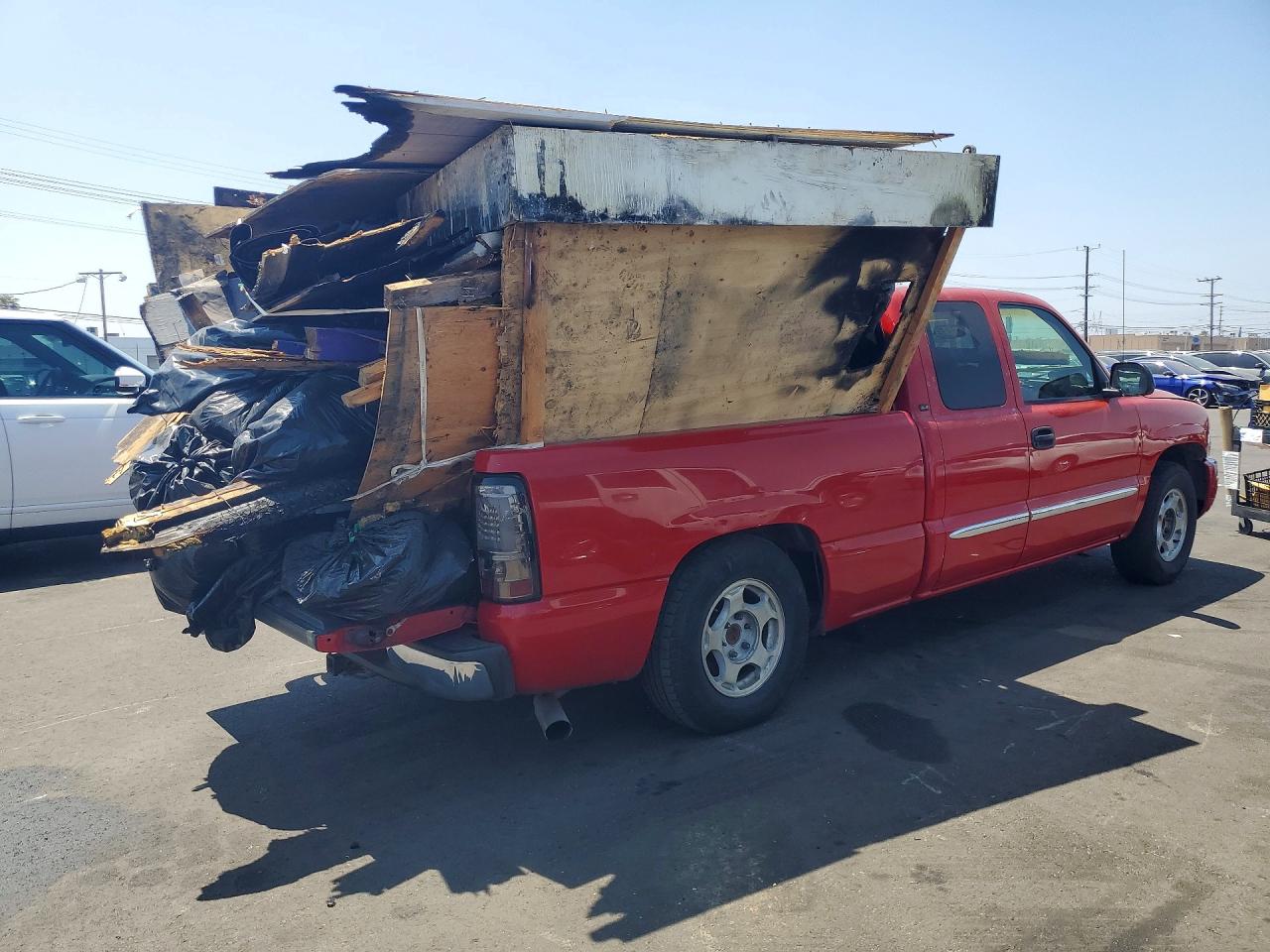 2003 Gmc New Sierra C1500 Classic Red vin: 2GTEC19V431382477